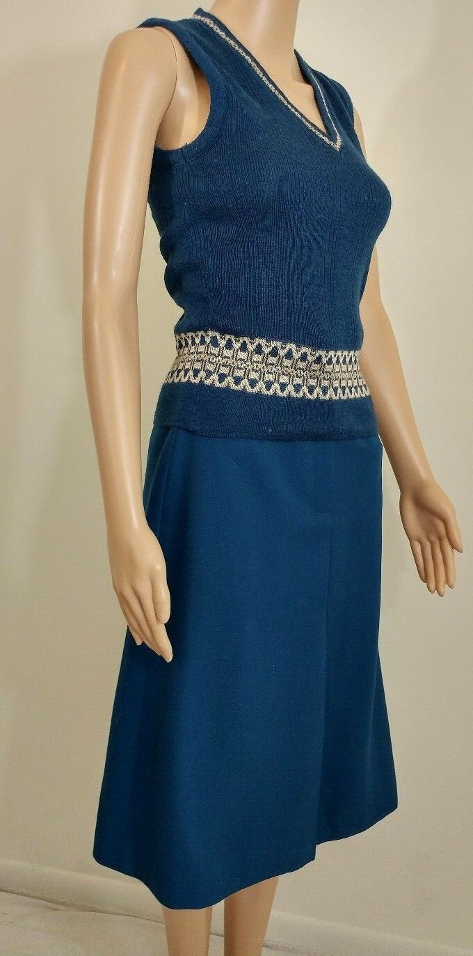 Vintage 1970s Panther Turquoise Vest & Skirt Set A-Line Knit Small 5/6