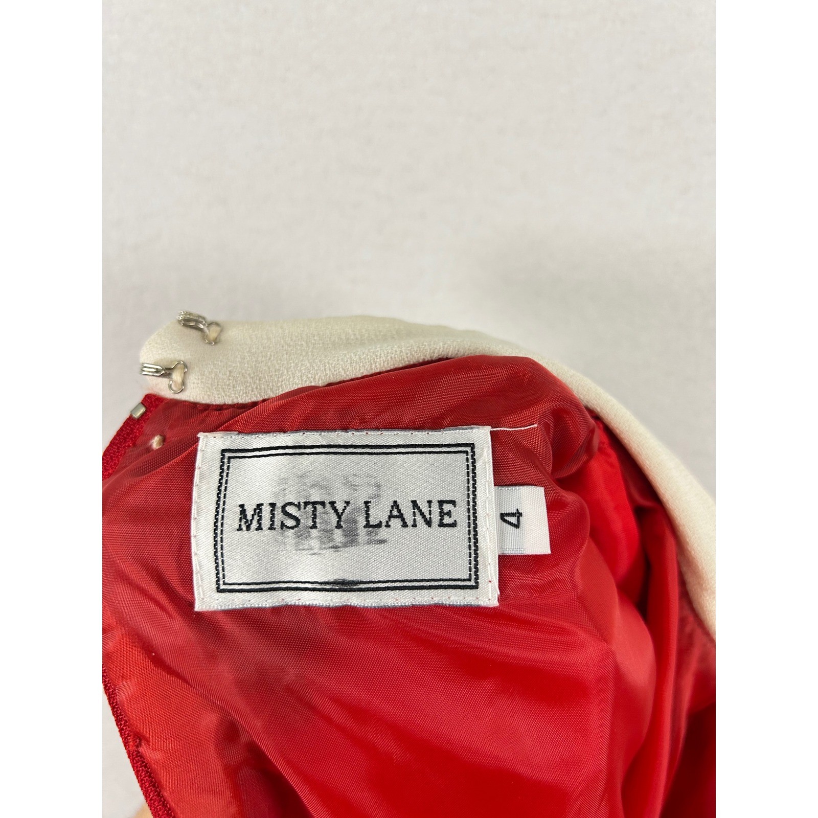 Statement Misty Lane Vintage Midi Dress Womens 4 Red Pearl Long Sleeve ormal
