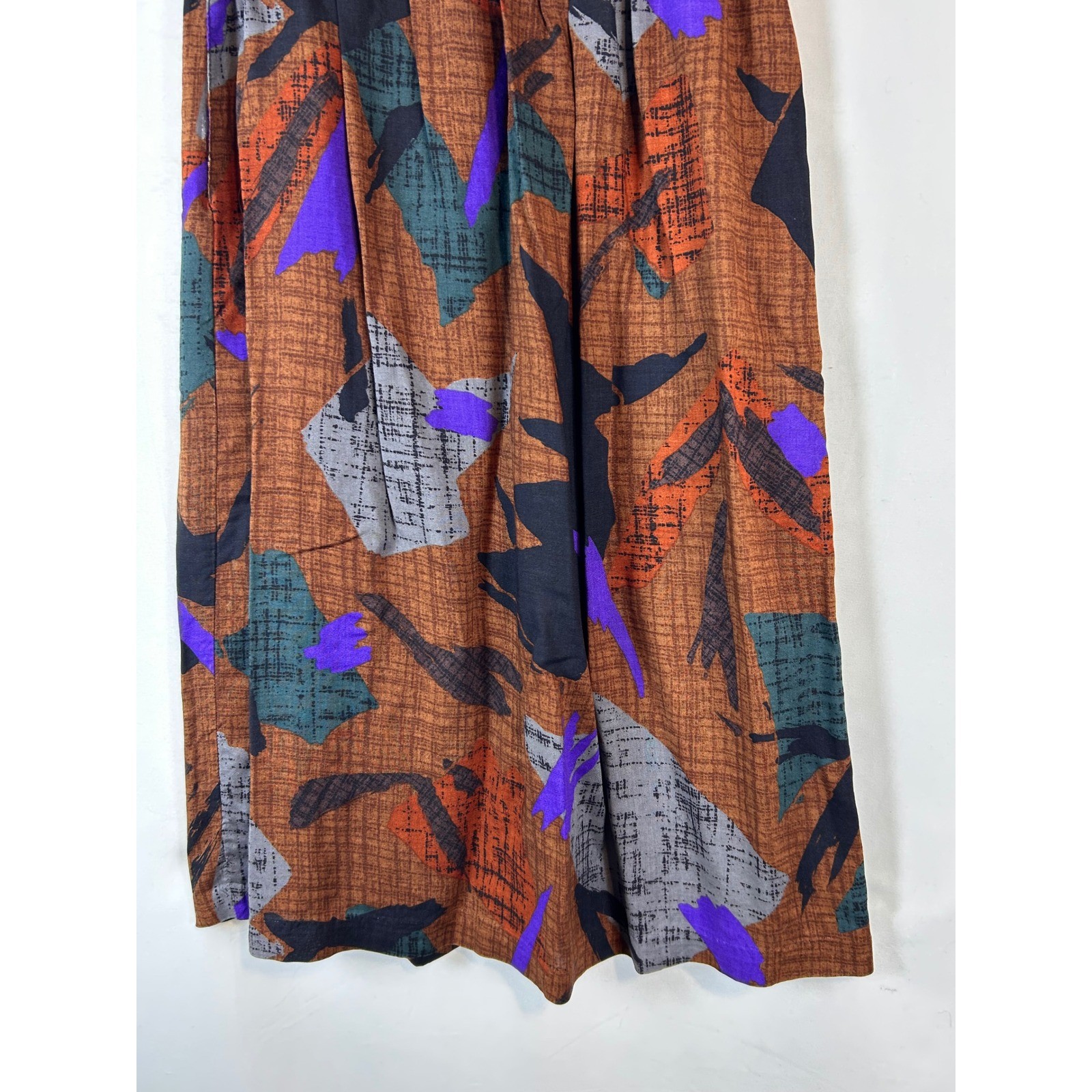Vintage Kensington Square Abstract Print Midi Skirt Brown Purple Made in USA 4