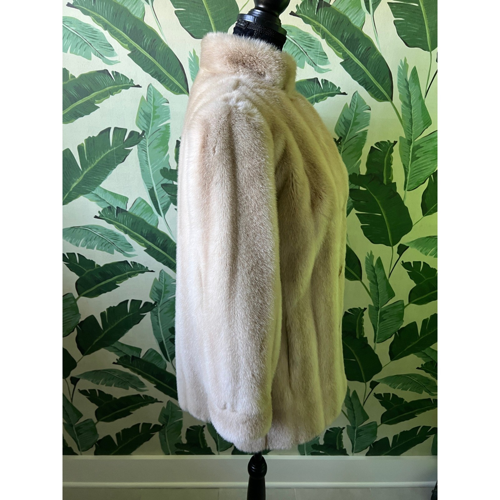 Russel Taylor Mincara Faux Fur Coat Women Small Cream