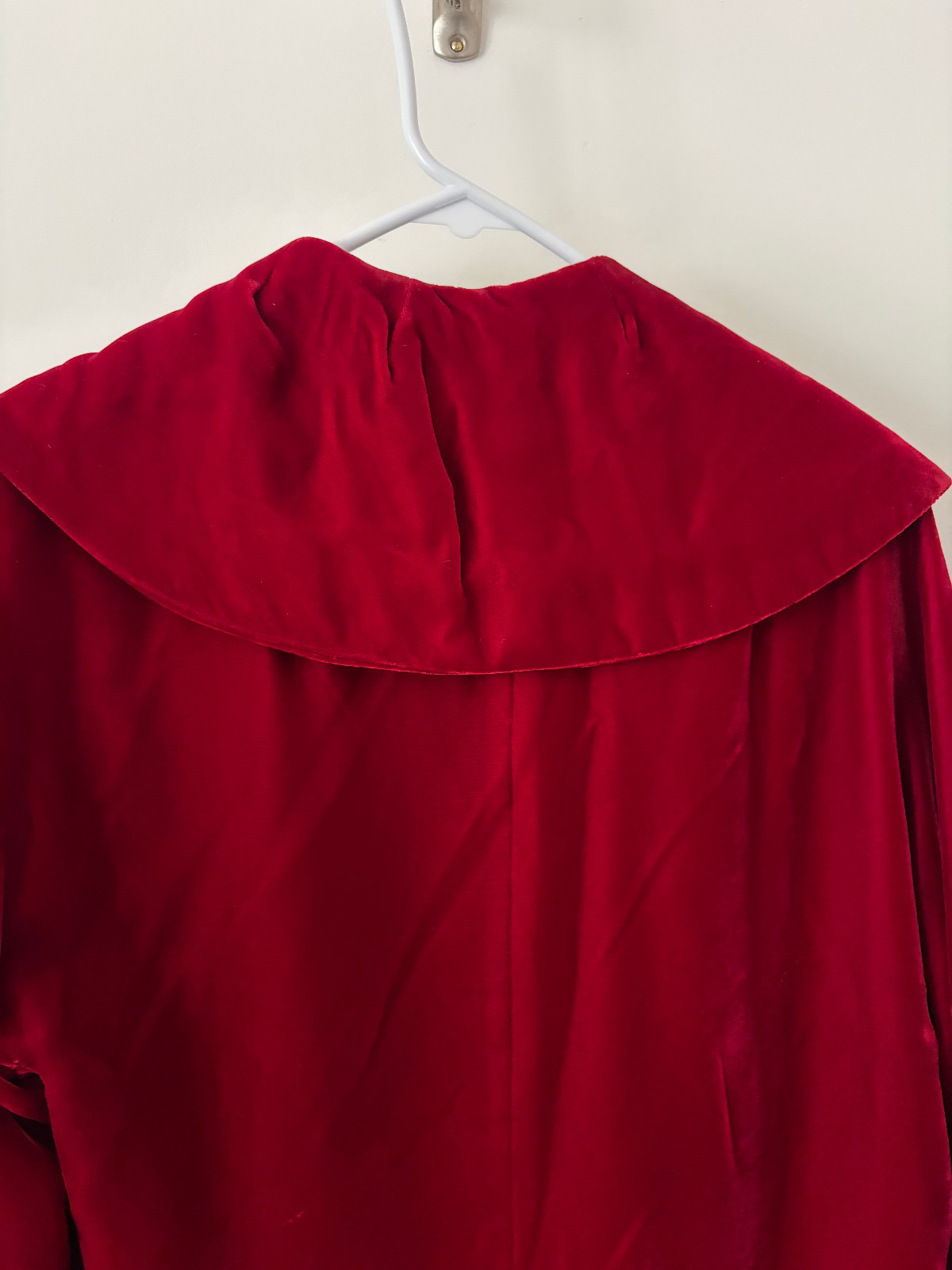 Red Velvet Vintage Opera Coat – Fully Lined