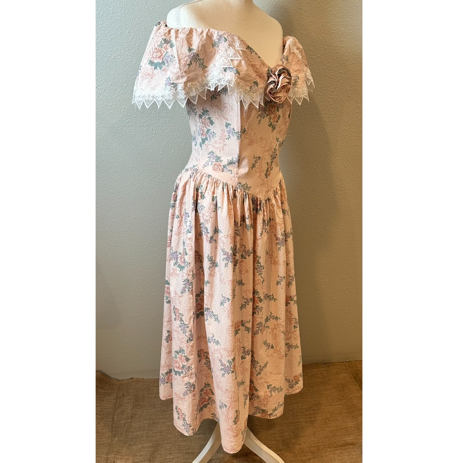 VTG Gunne Sax Jessica McClintock Dress Prairie Milkmaid Floral Lace Open Back XS