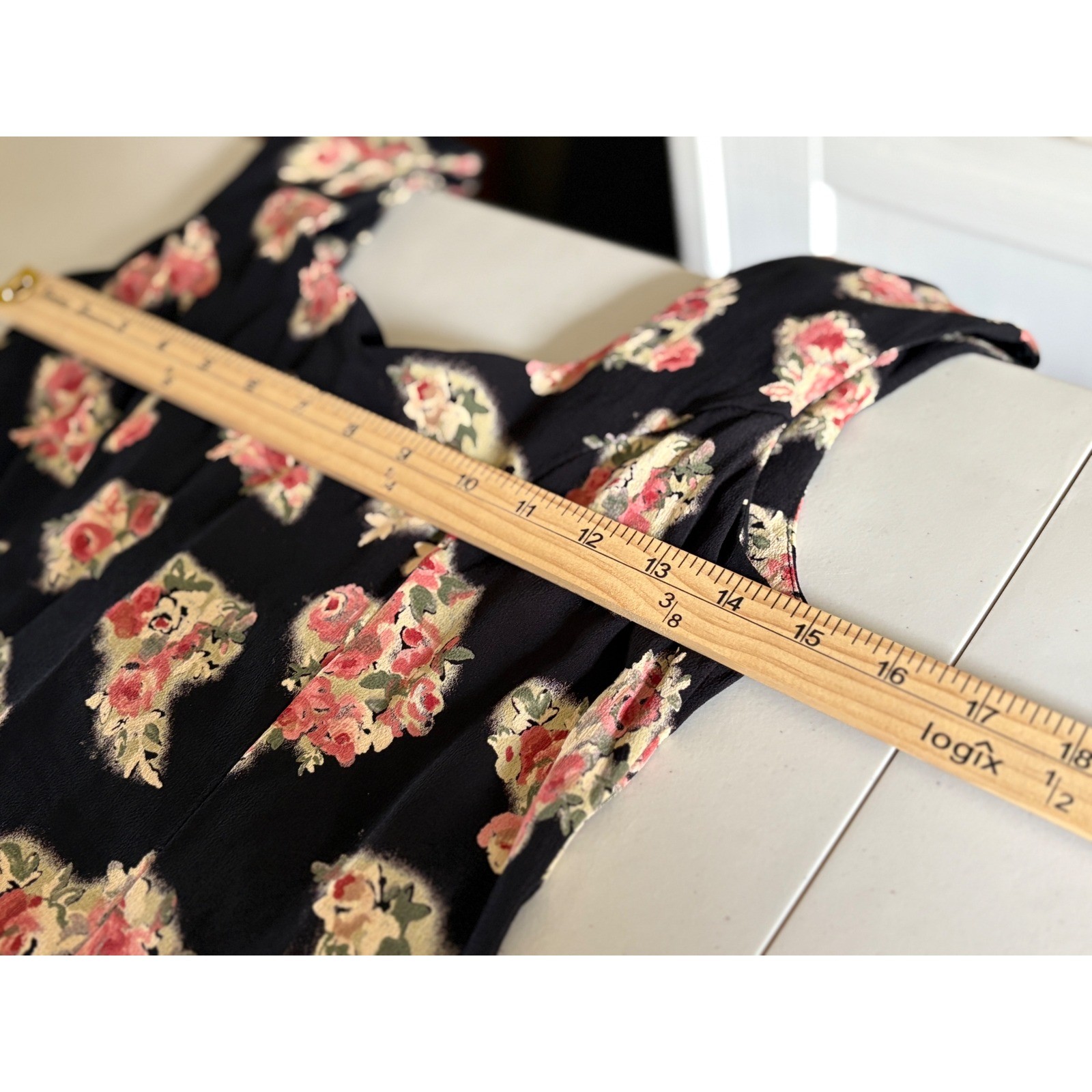 Mica Vintage 90s Floral Mini Dress Womens Black Pink Rayon Fit Flare Sleeveless