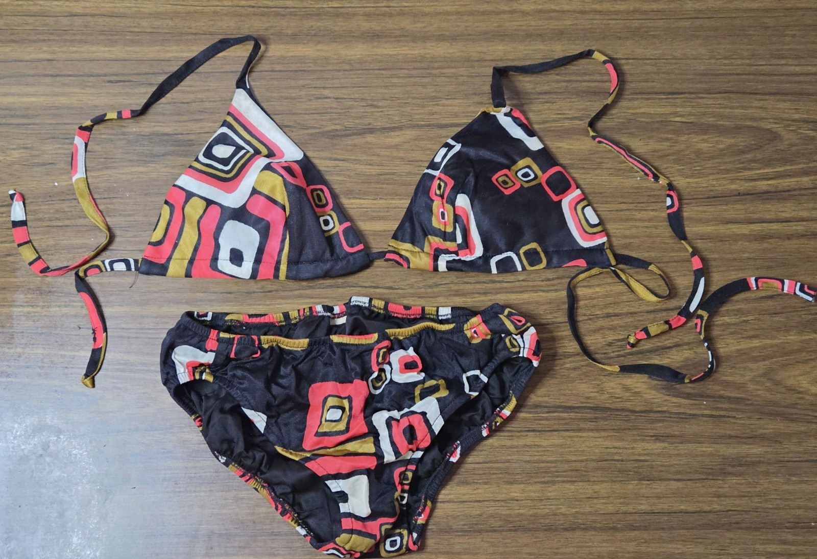 Vintage Miss Hawaii Mod Geometric Triangle Bikini Set Black Pink 60s 70s Retro