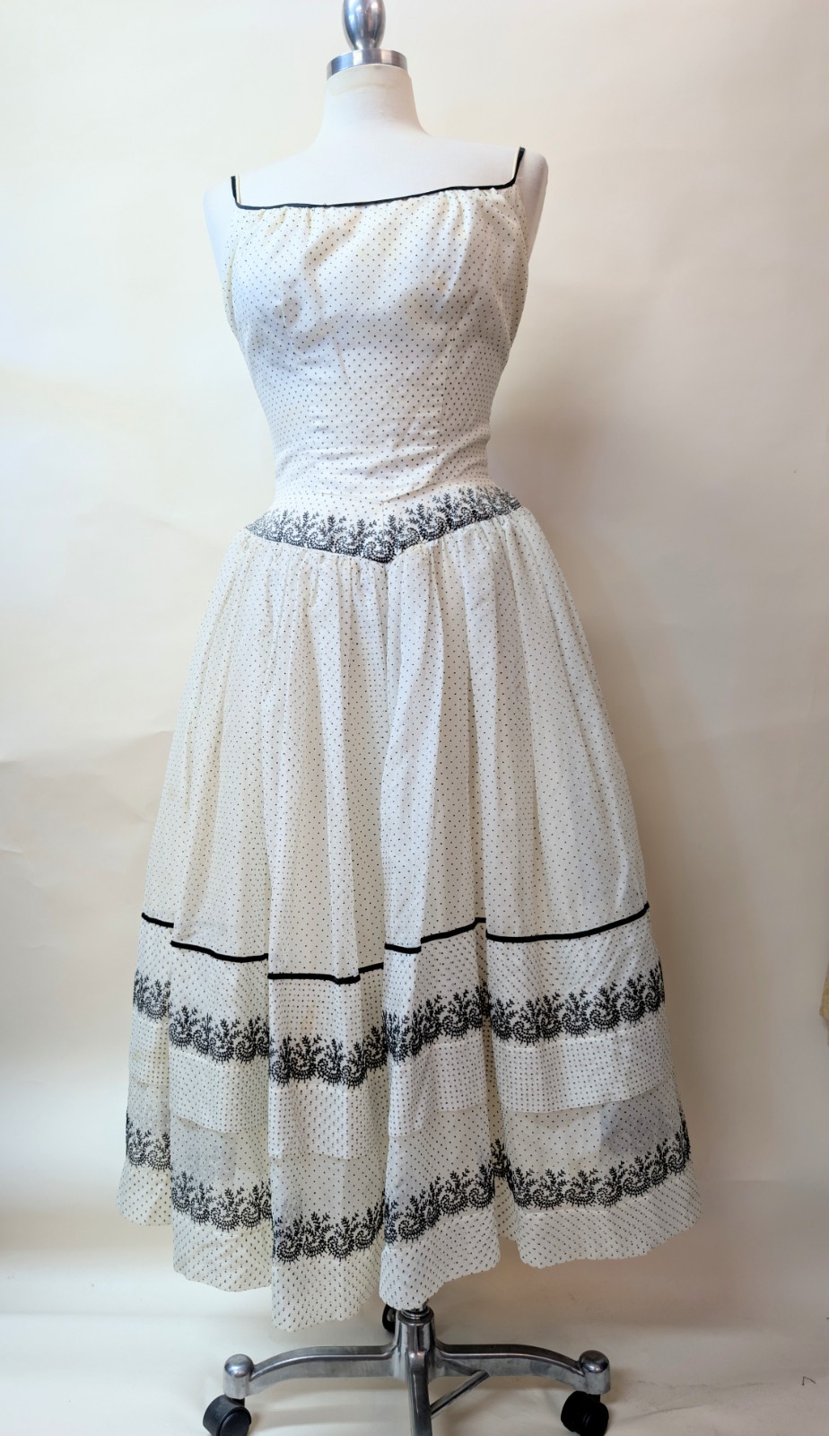 Vintage 50s New Look Flocked Party Dress Polka Dot Cupcake Tulle Prom Wedding