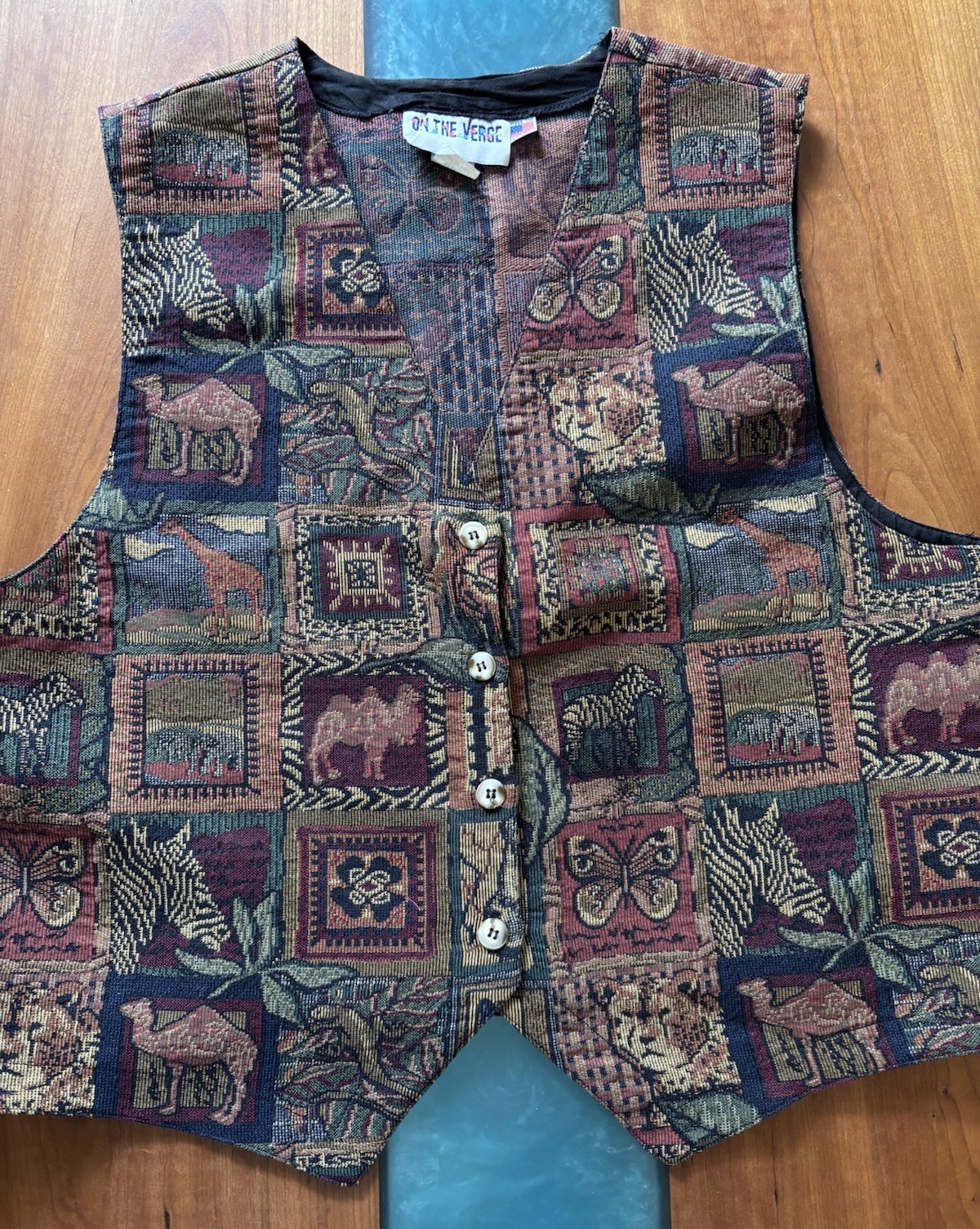 Vintage Tapestry Animal Print Pattern Boho Style Vest Women’s XL | On The Verge