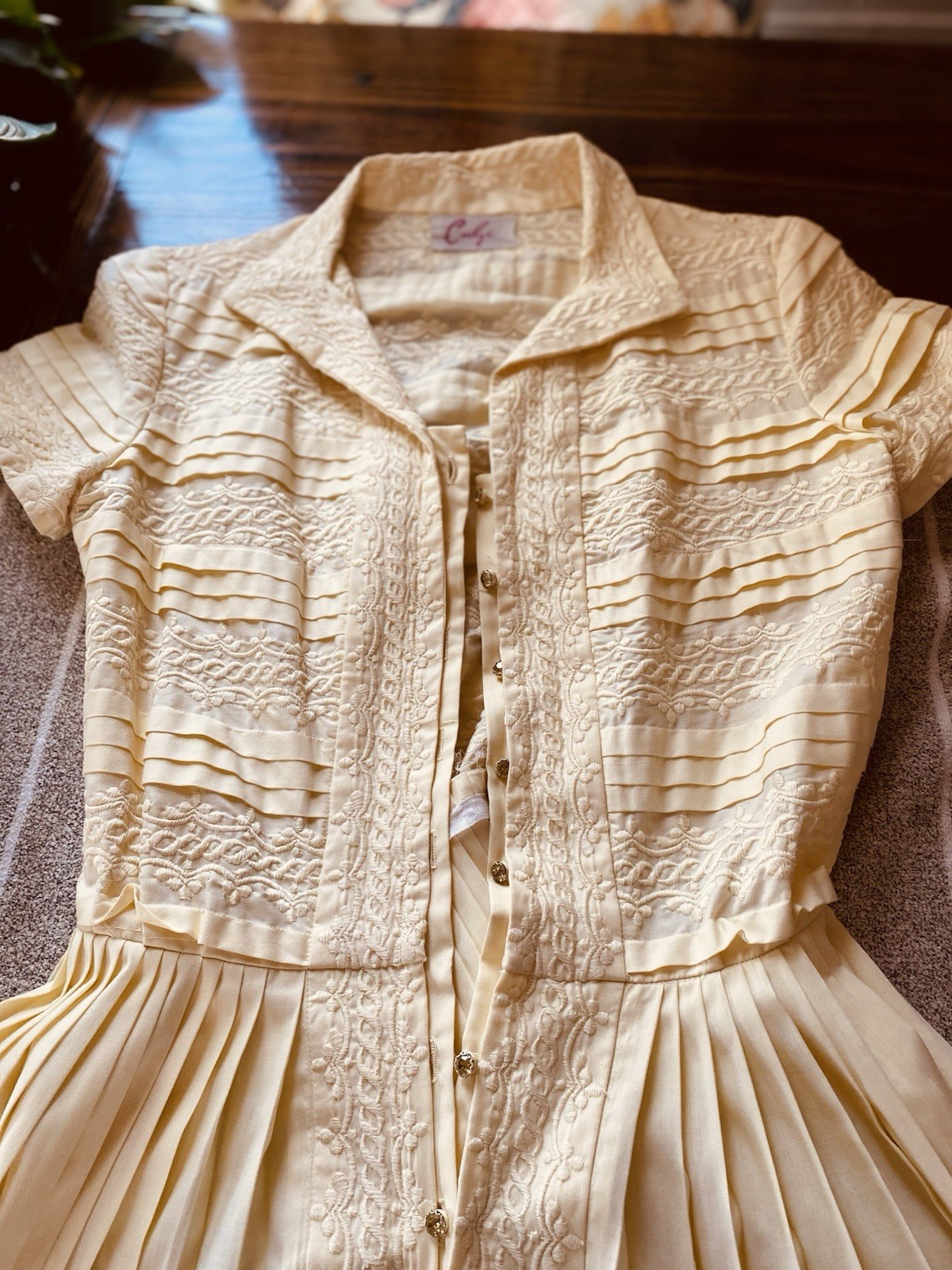 VTG Cotton 50’s Women’s Button front lace detail Yellow Carlye Dress Pleated S/M