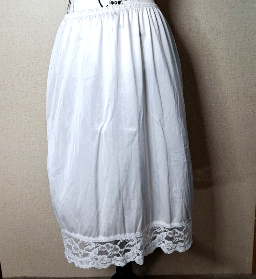 Vtg Vassarette Satin Lace Trim Half Slip Skirt White Womens 2XL Style# 11-805