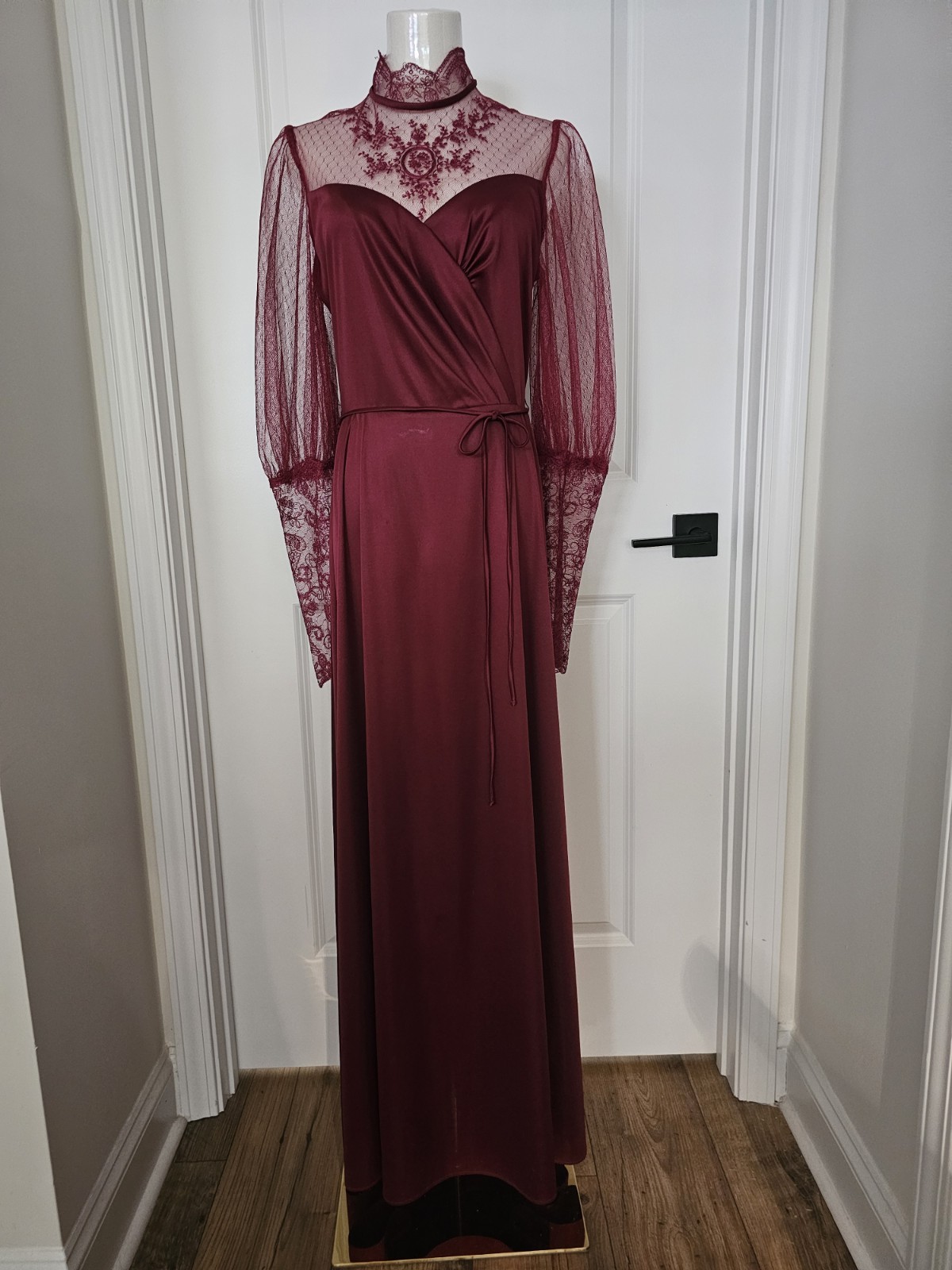 Vintage c1982 Polyester Edwardian Maxi Dress w/Nylon Point d’Esprit Lace in Wine