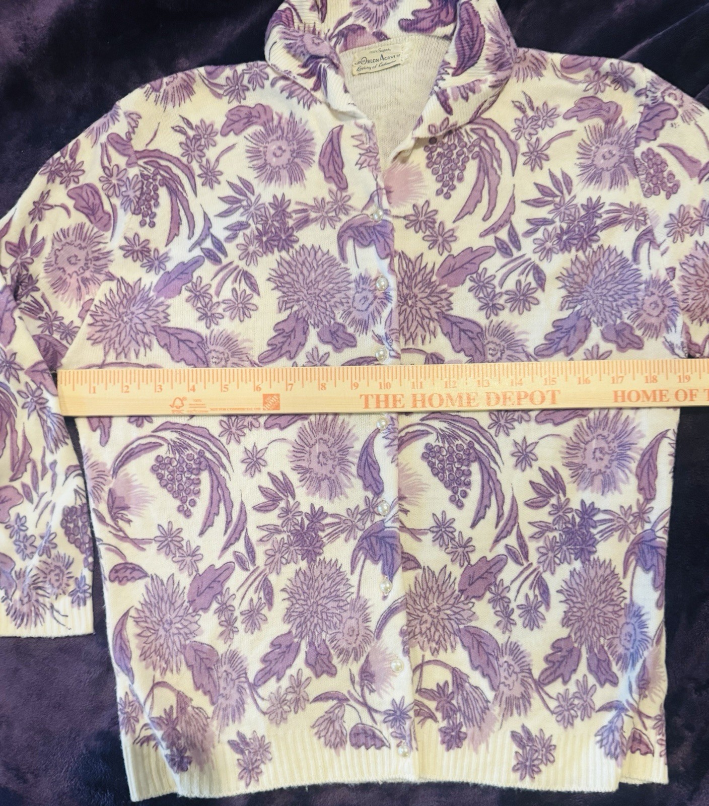 Vintage 1950s Purple Floral Cardigan Pearl Buttons EVC