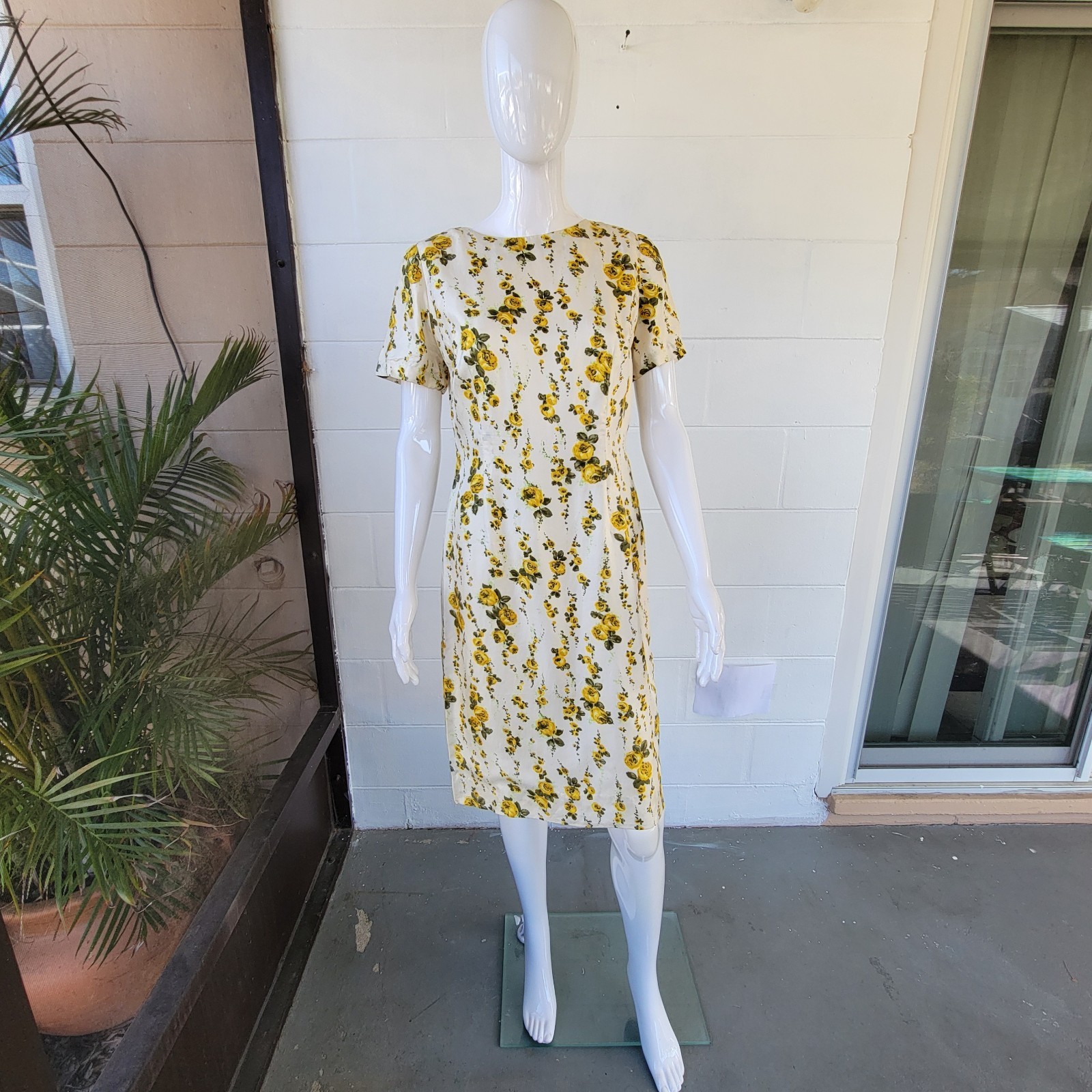 Vintage 50’s-60’s Off-White Yellow Rose Midi Summer Dress Floral Women’s Size 8