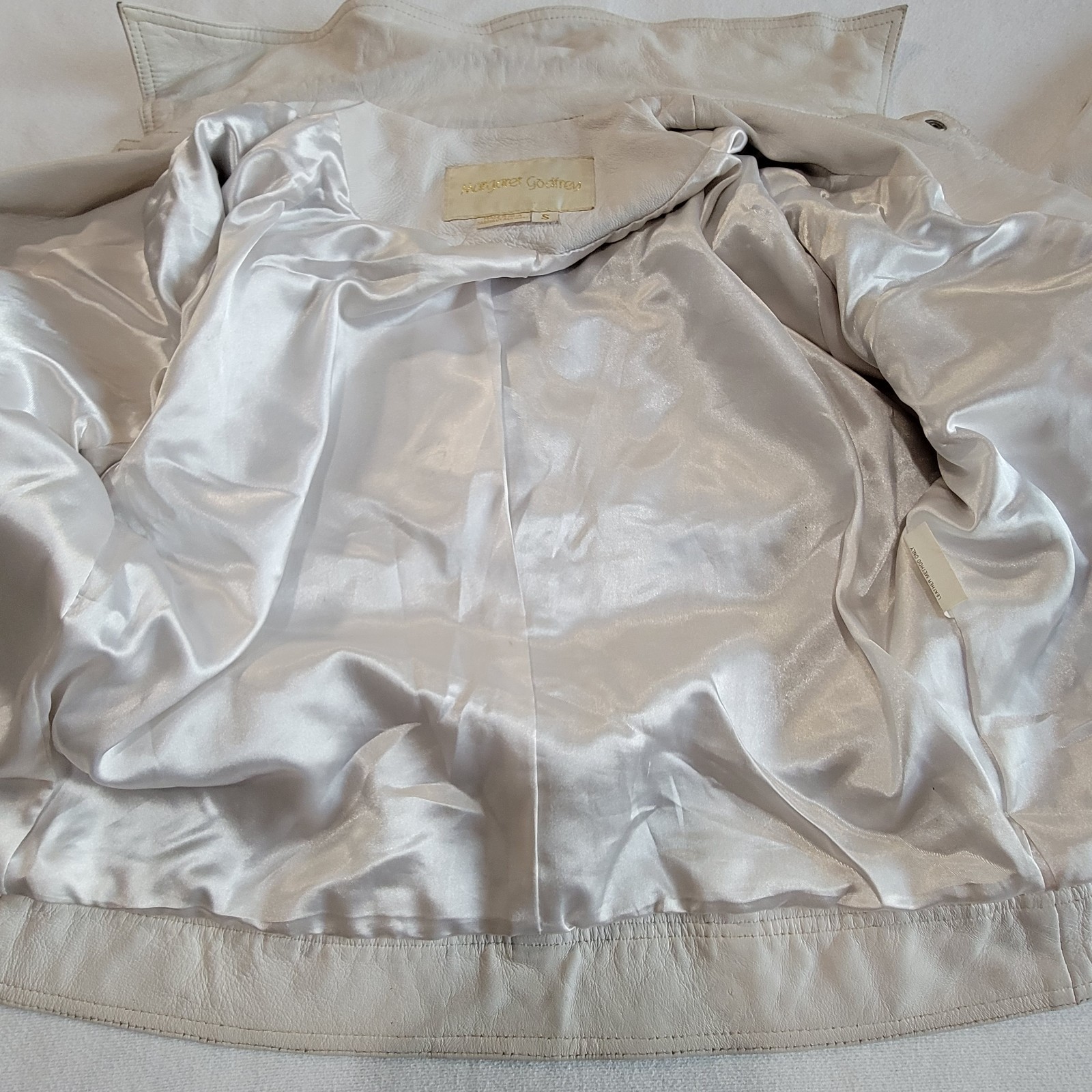 Vintage 90s Margaret Godfrey Leather Jacket Short Off-White Women S Quiet Luxury