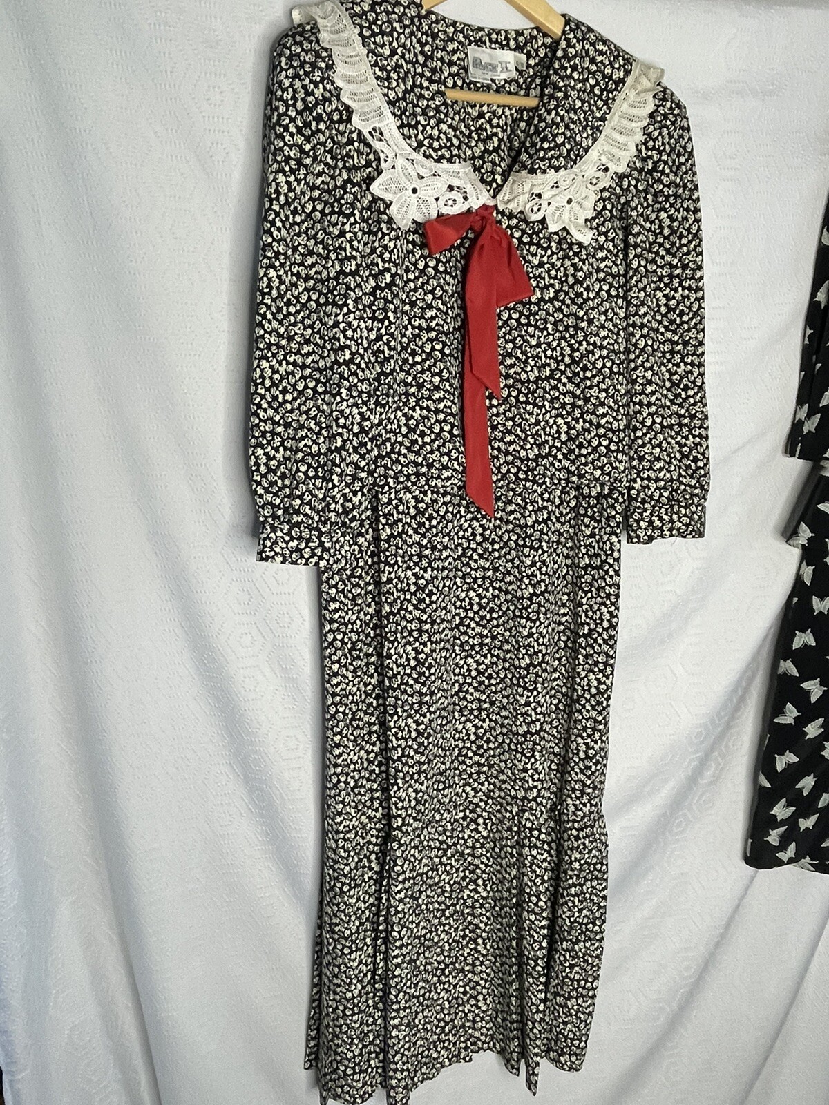 Lot Of 2 80s Dresses 10 Black White Act 1 Liz Robert’s Lace Collar Pleats