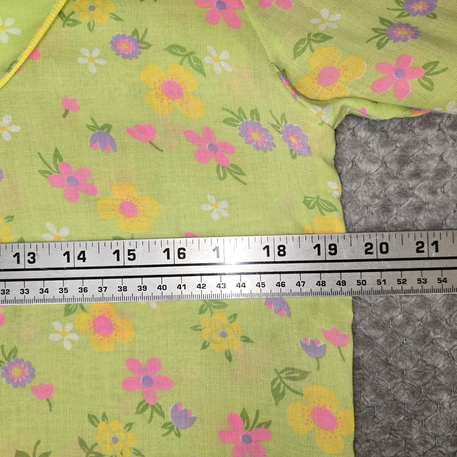 Vtg 1970s Flower Power Button Up Shirt Western Yoke Piping Green Pink Yellow