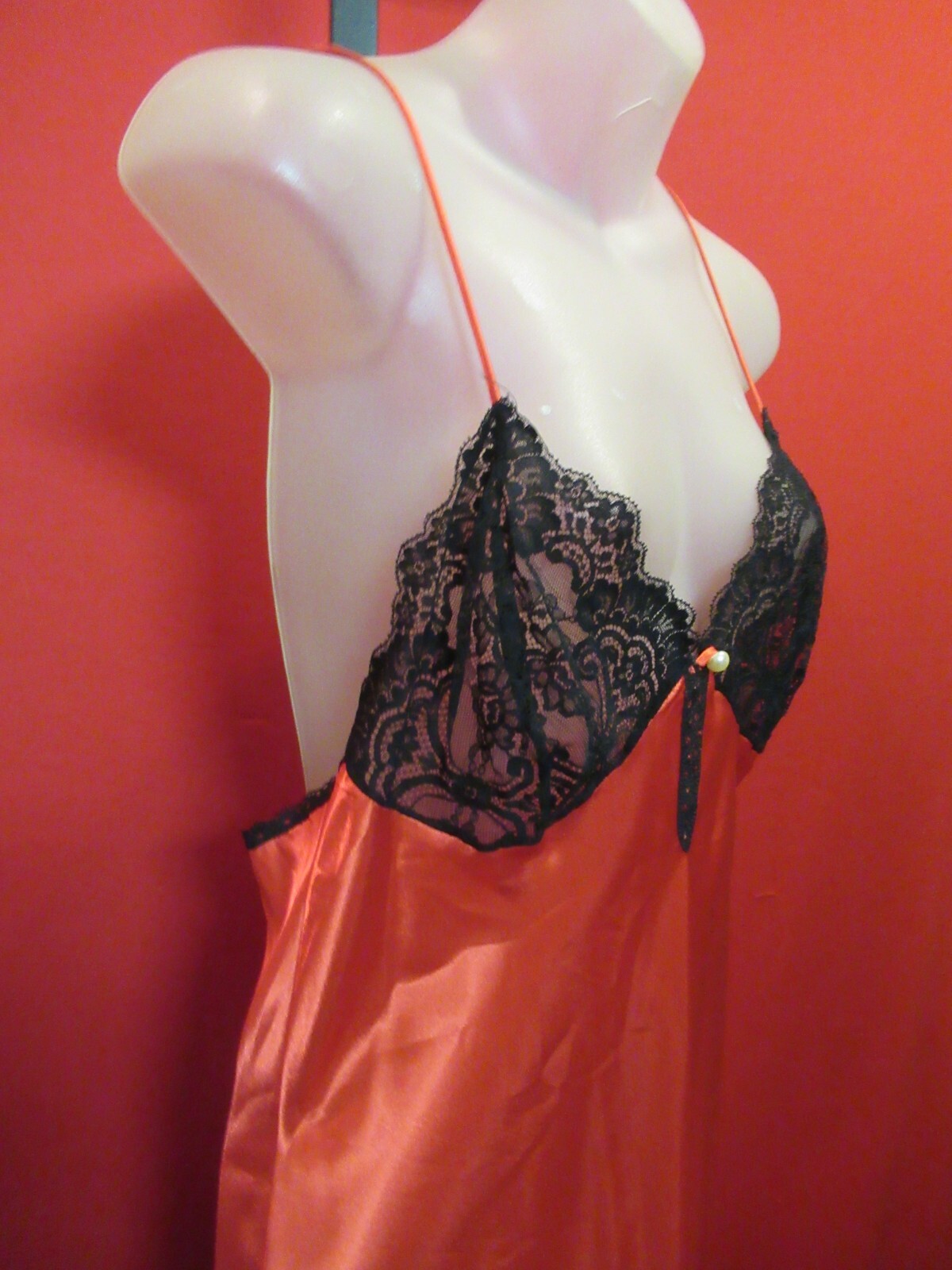 JENELLE Vintage 70’s Red Hot Sexy Silky Nightgown Lingerie Small Black Lace Trim