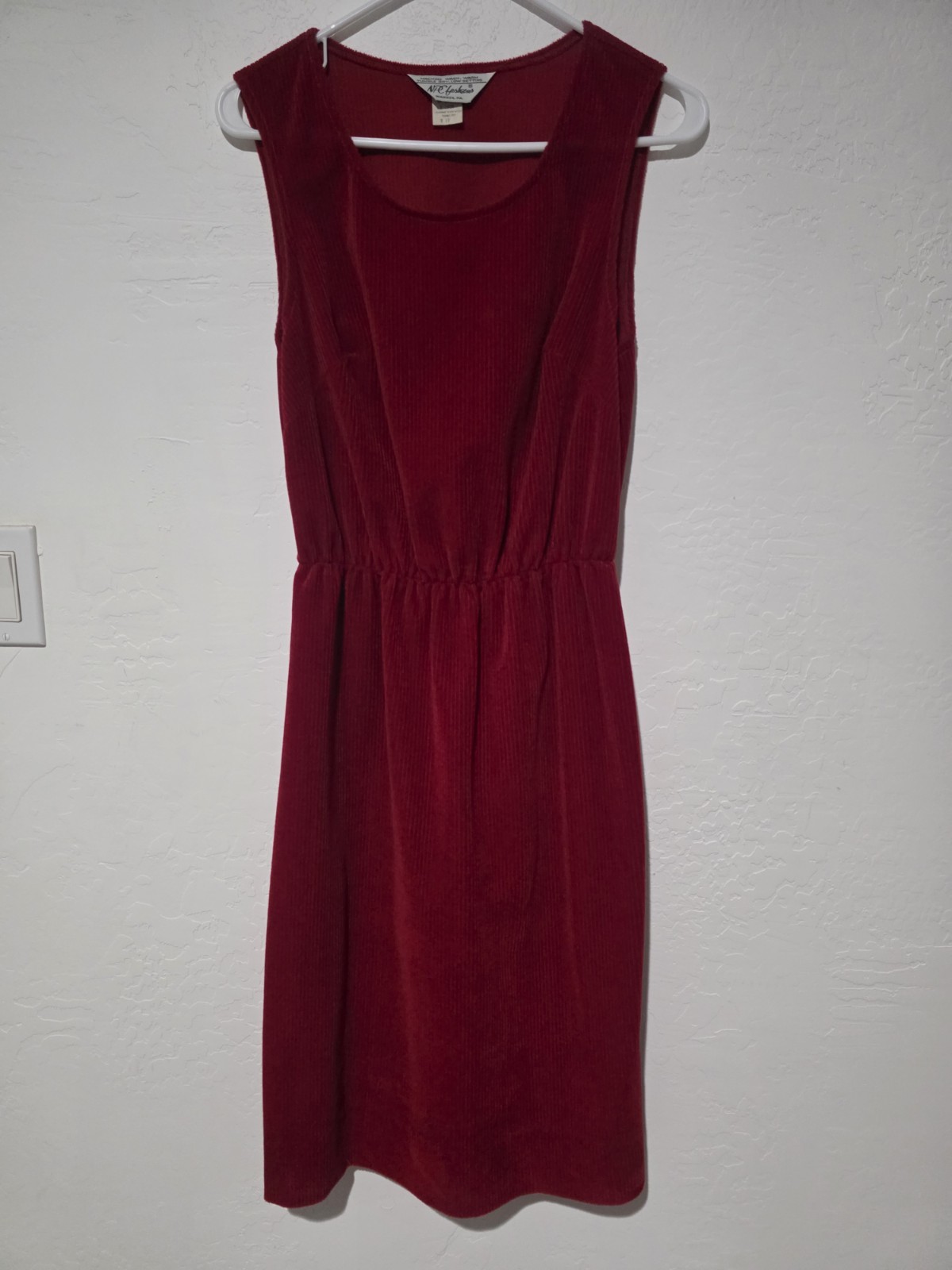1970’s Vintage Mod Dress NPC Fashions Corduroy Cranberry Comfy Size 12 US PA