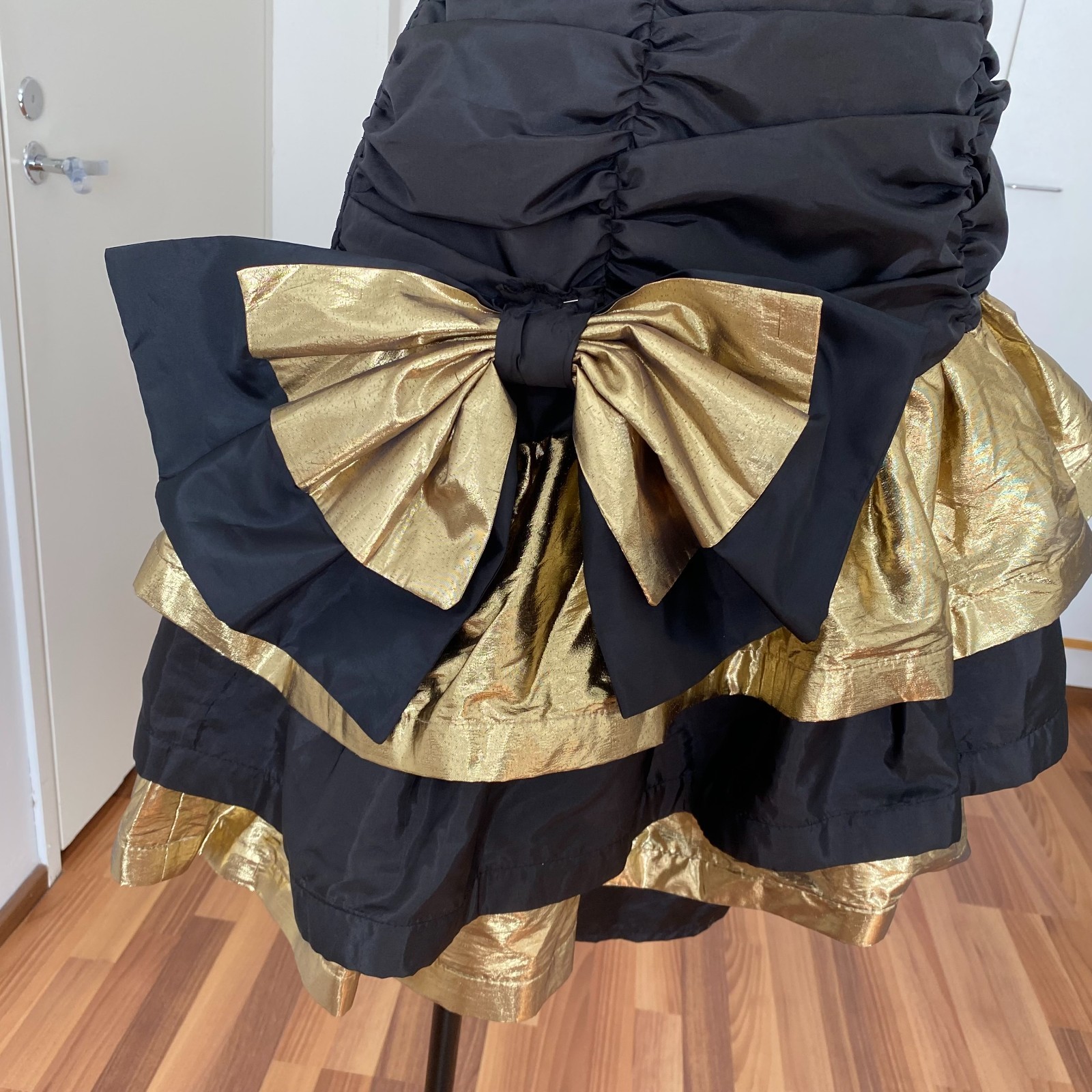 1980s YESSICA Ruffle Prom Party Dress Ruched Taffeta Cocktail Retro Tiered EU 40