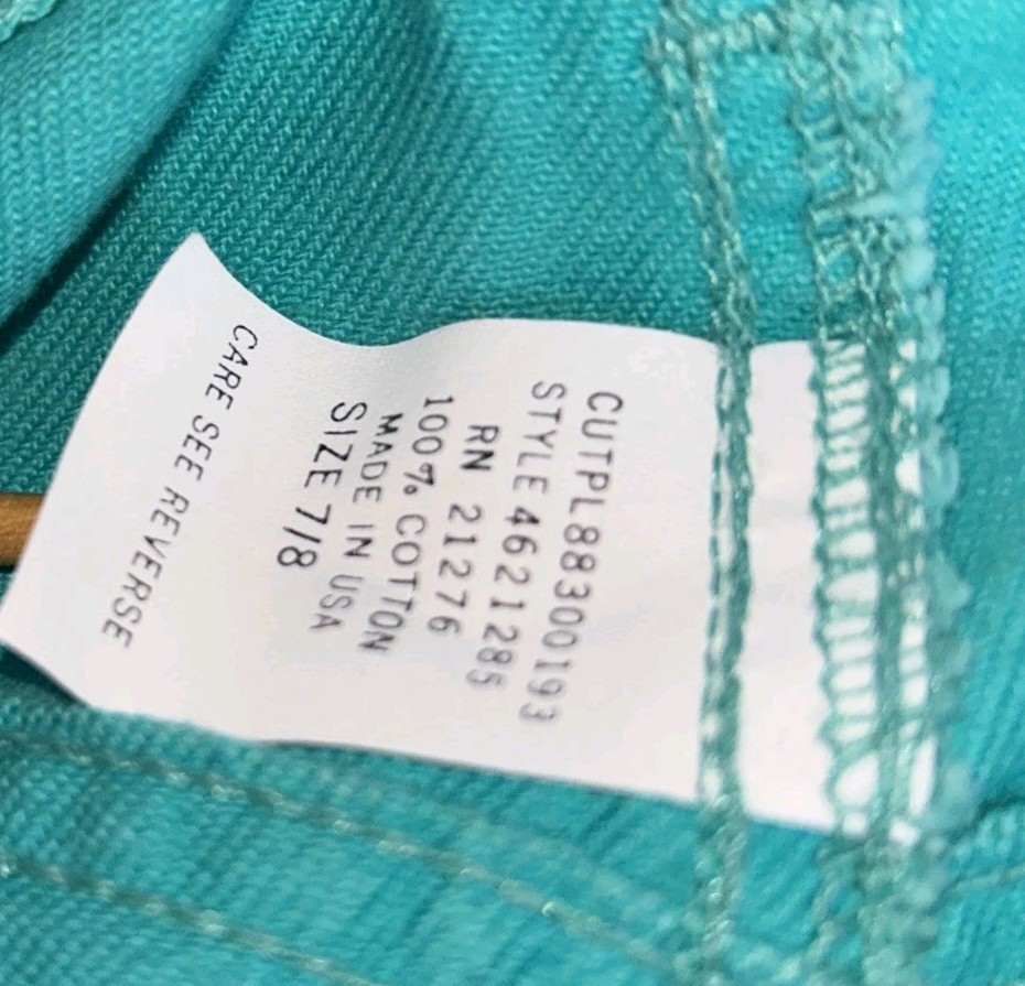 Vintage Bonjour Women’s Junior 7/8 Shorts Teal Denim Jean Fray Hem