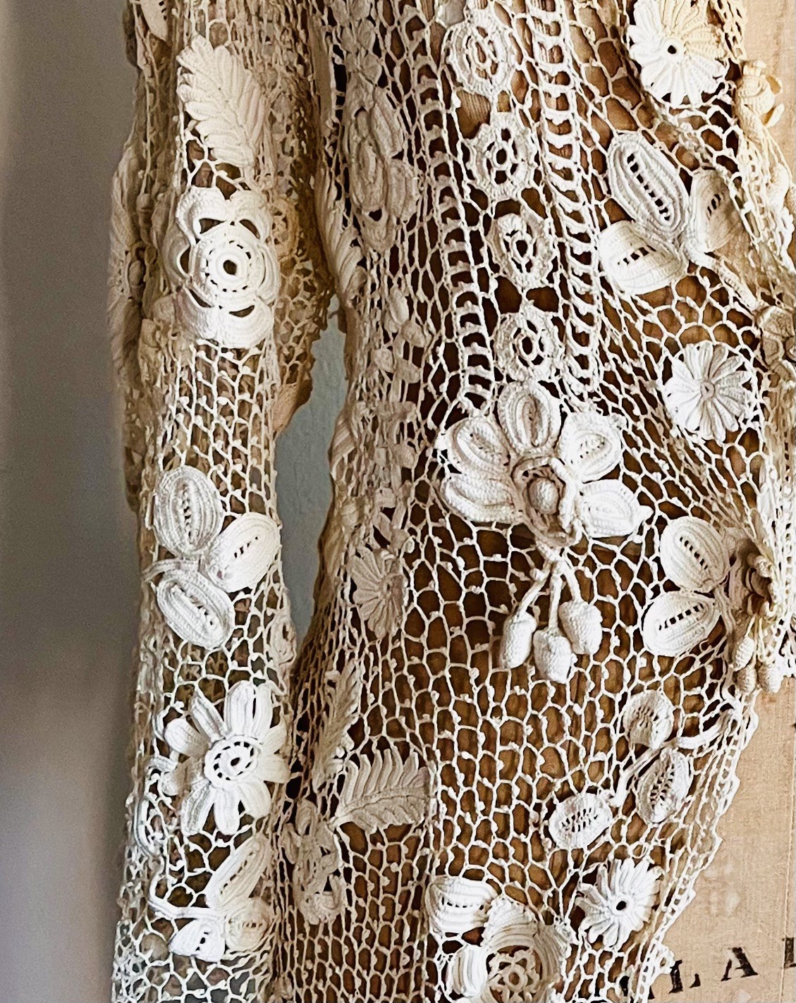 Antique Vctorian / Edwardian Croceted Irish Lace Jacket Handcrafted Floral Motif