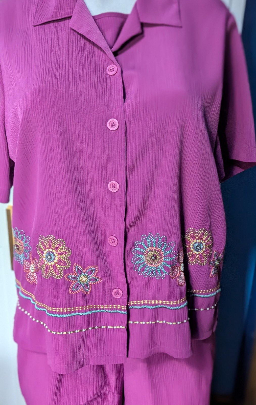 Vintage Koret Floral Embroidery Magenta Pink 2 Piece Set Short Pants And Top