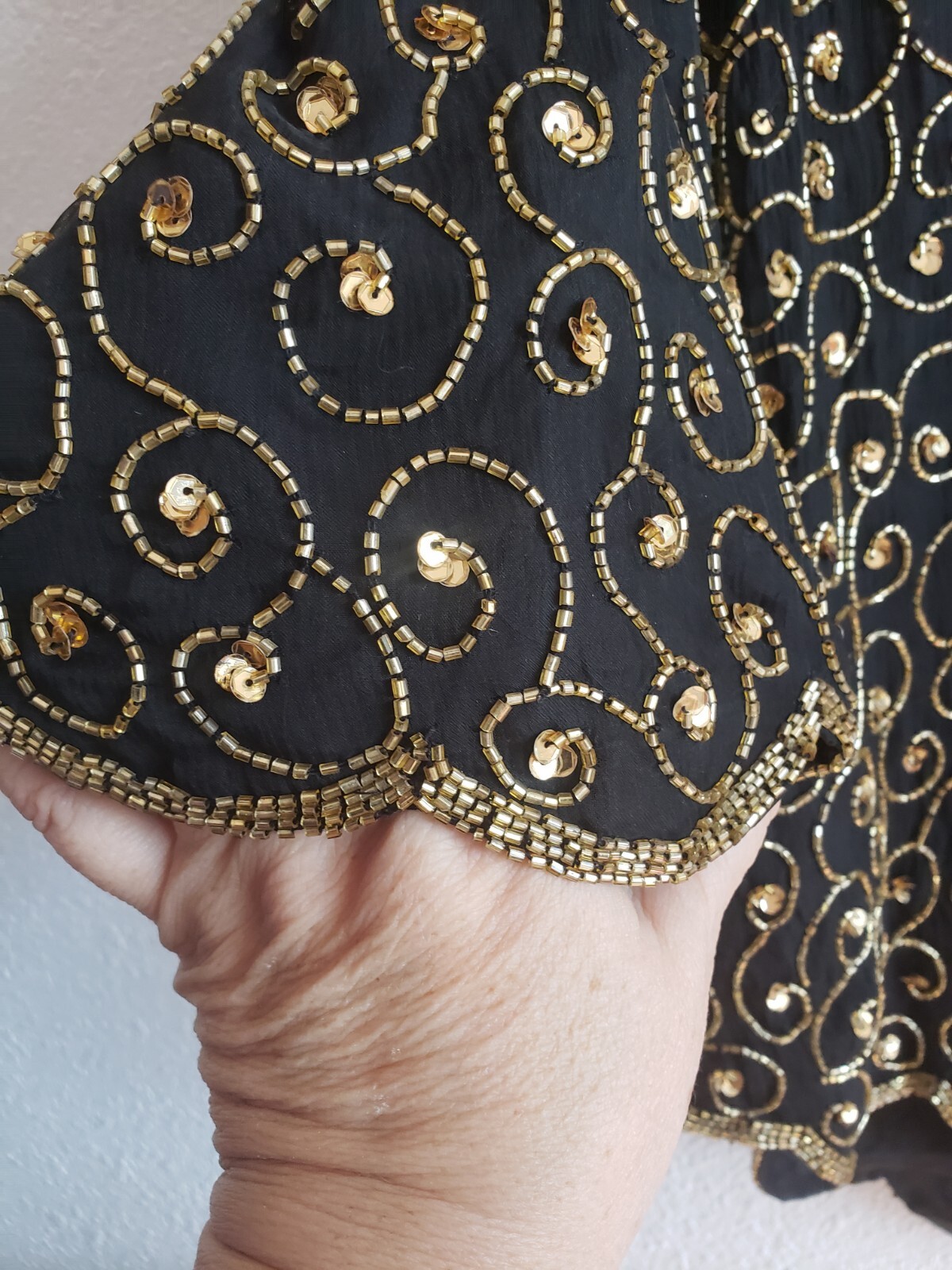 Vintage 1980s Women Black Silk 100% Heavy Beaded Rayon Lining Evening Blouse M