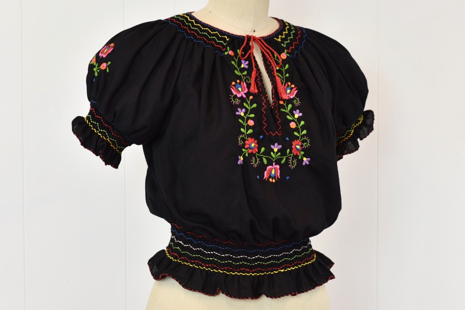 Vtg 1970s does 1930s Black Floral Embroidered Cotton Hungarian Peasant Blouse