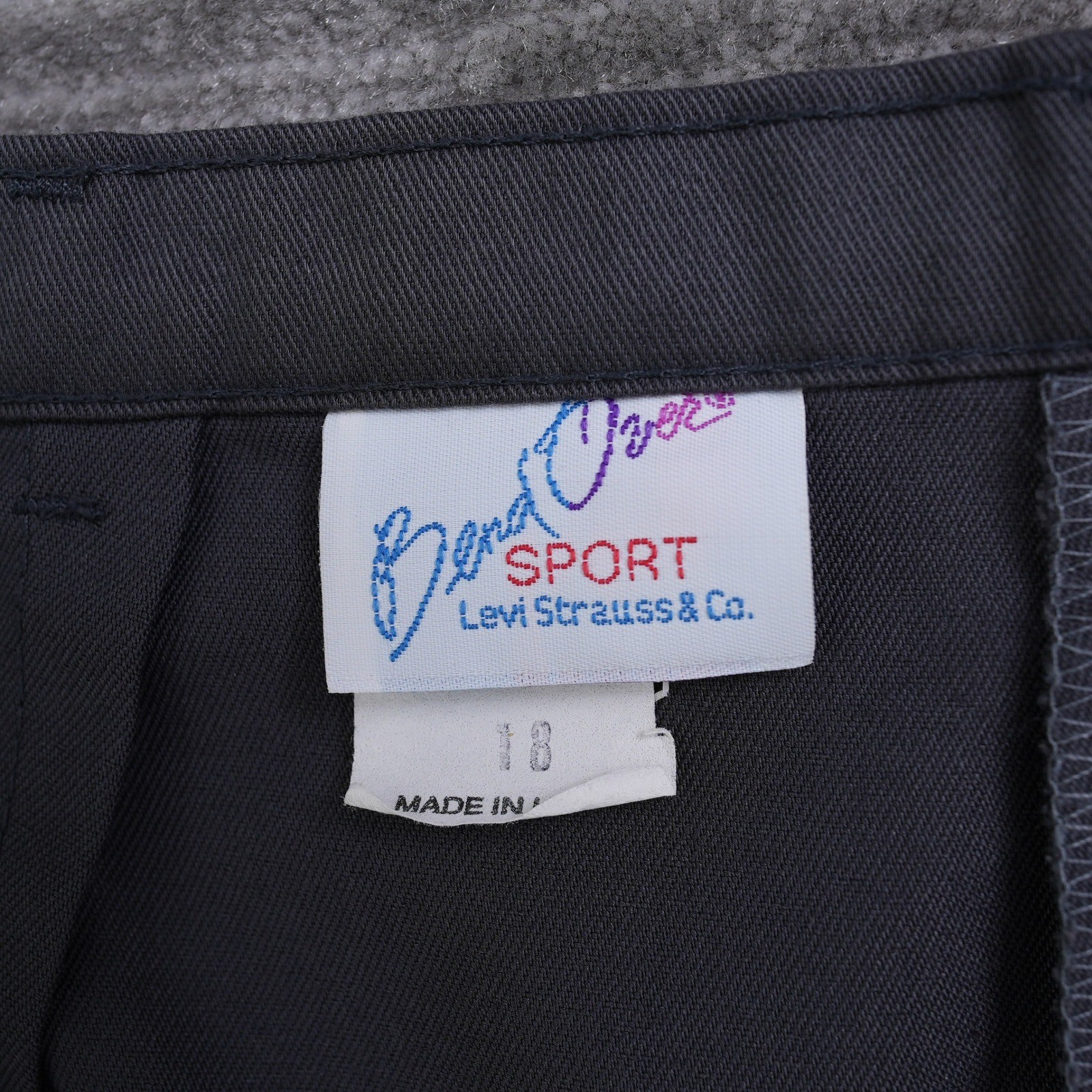 Vintage Levi Strauss Bend Over Sport Gray Pleated Trousers Womens 18 Charcoal