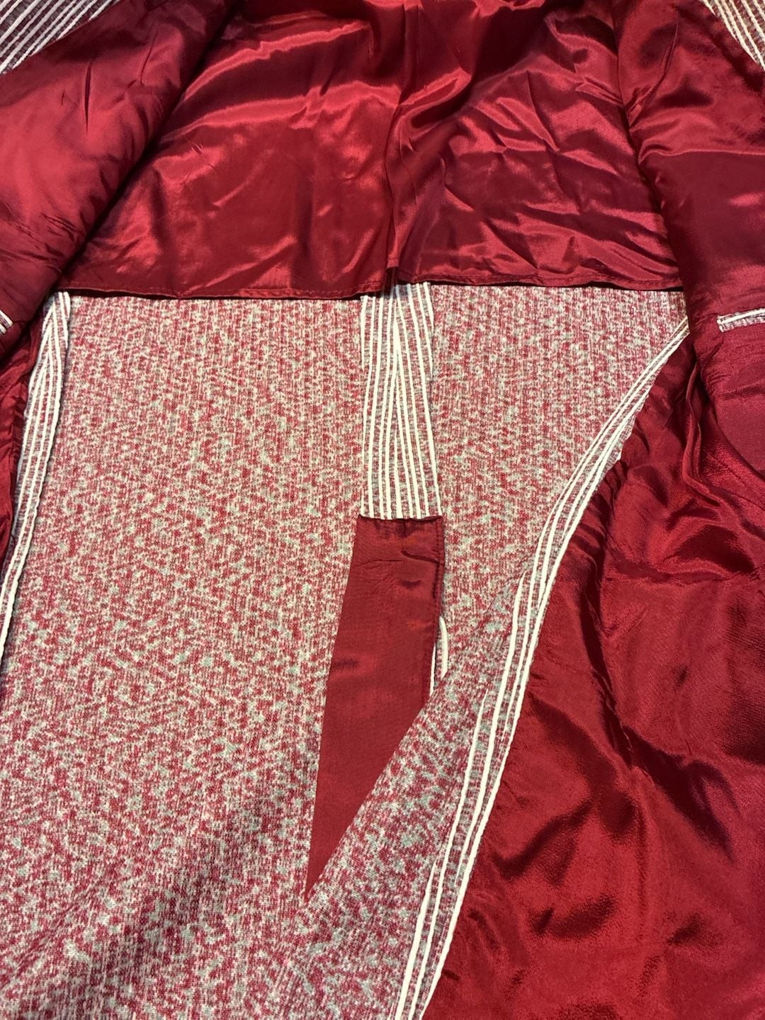Vintage 1970s Striped Red and White Polyester Leisure Blazer