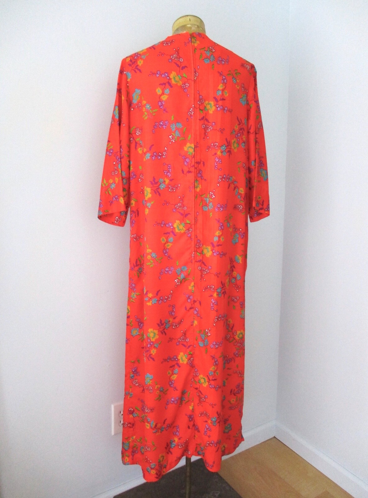 Vtg 60s 70s Tomato Red Purple Silky Maxi Robe Loungewear Pocket Layered Duster M