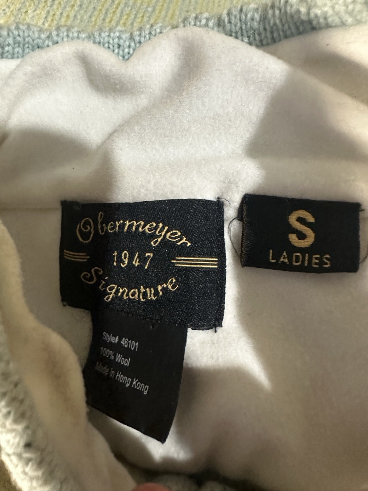 Women’s Vintage Obermeyer Wool 1947 Signature Sweater With Unique Clasp RARE
