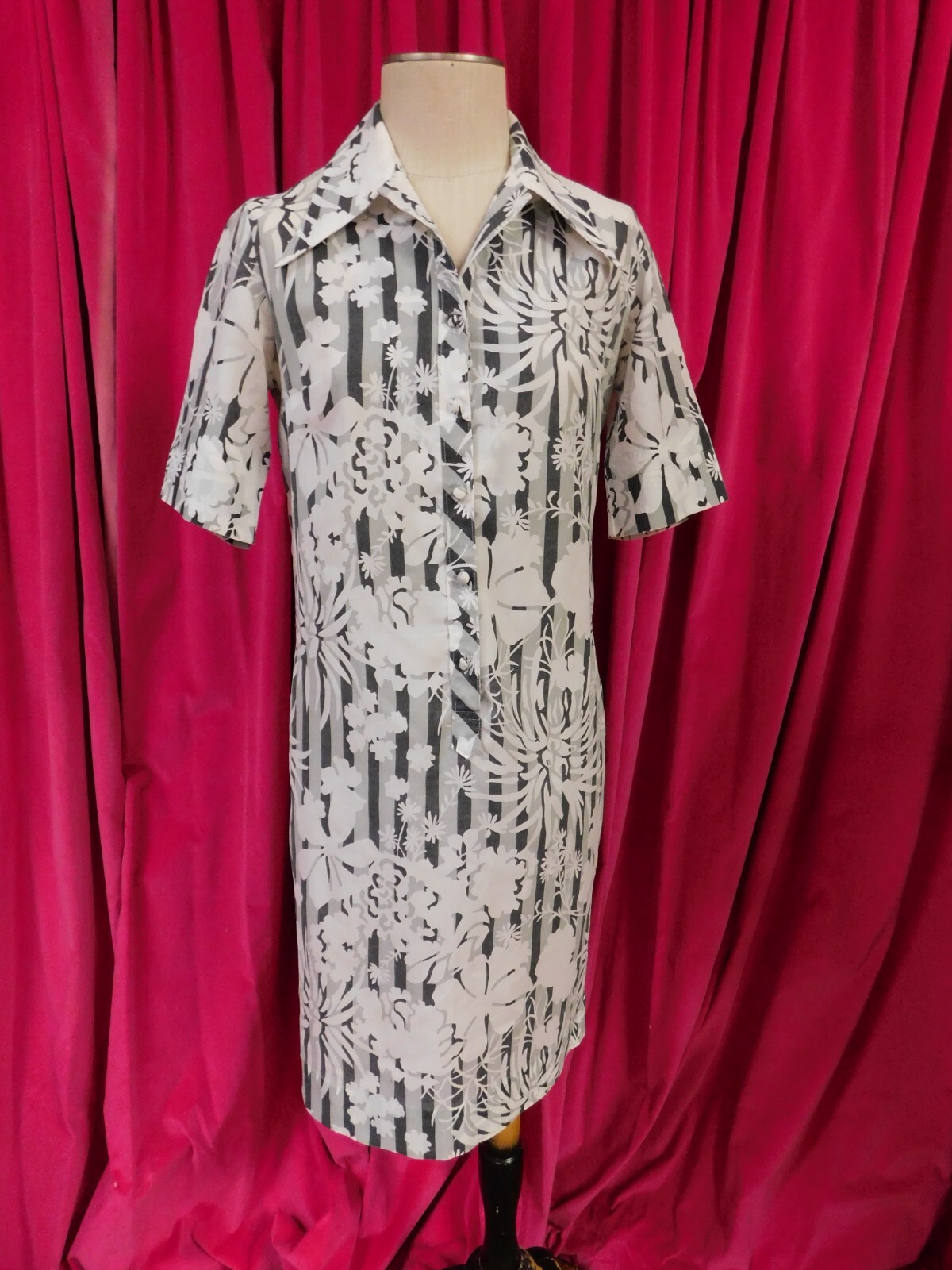 Vintage LADY BAYARD Black Gray White Stripe w/ Flowers Day Dress Size 14 MCM )*
