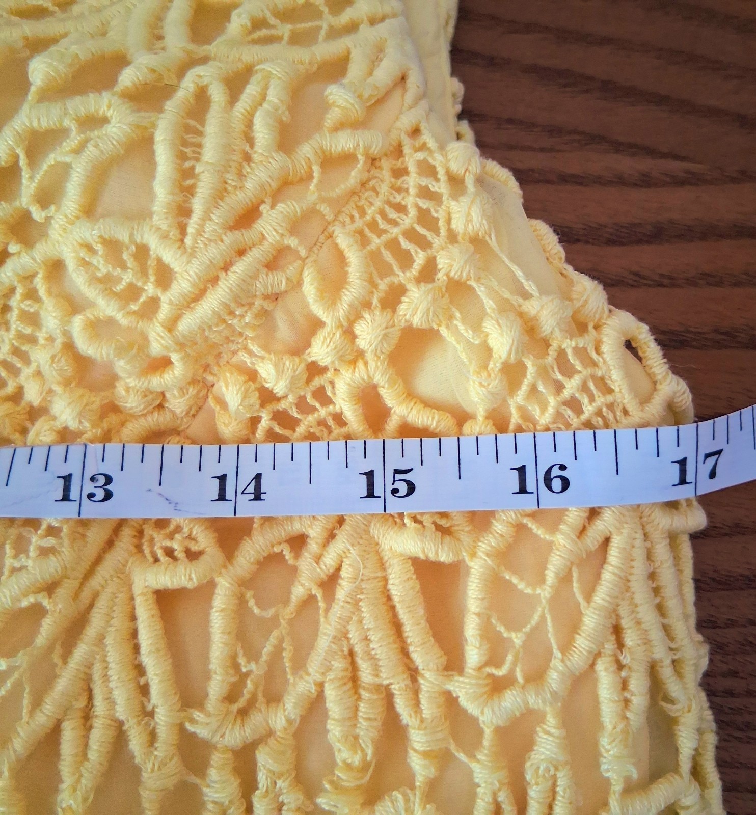 Vintage 60’s Jack Bryan Butter Yellow Floral Guipure Lace Overlay Shift XS (0-2)