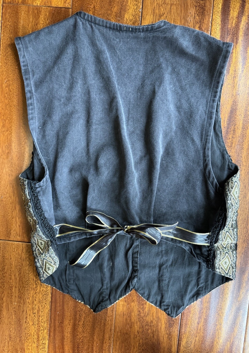 Vintage 100% Cotton Cropped Gold And Black Beaded Vest