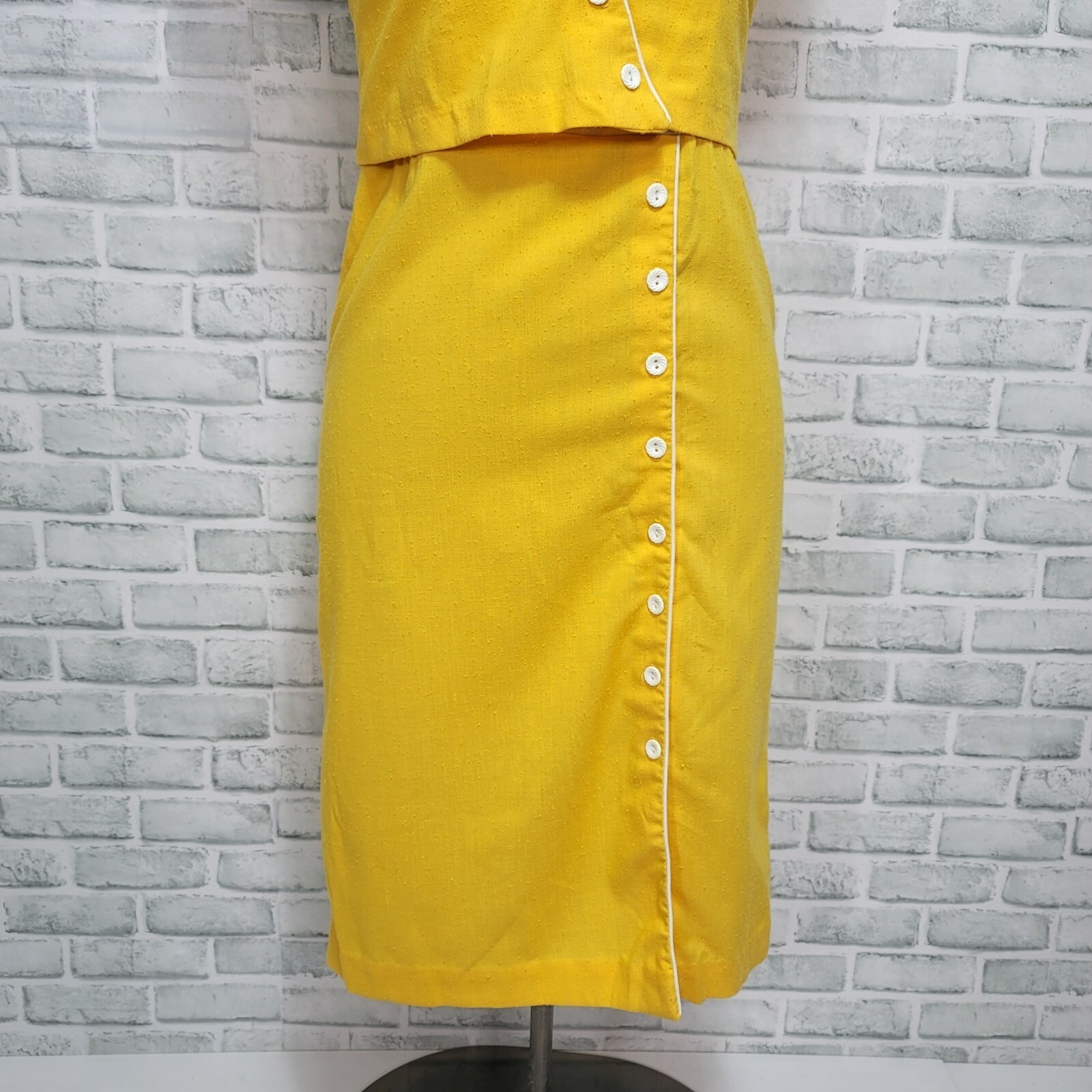 Vintage 80s Trivia Charms Hollywood Yellow White Two Piece Dress Jacket Set