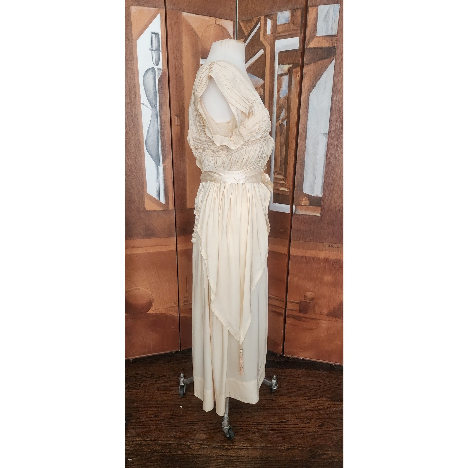 Vintage 1910s Edwardian Dress Cream Silk Tea Gown w/Lace, Pleating, Tassels