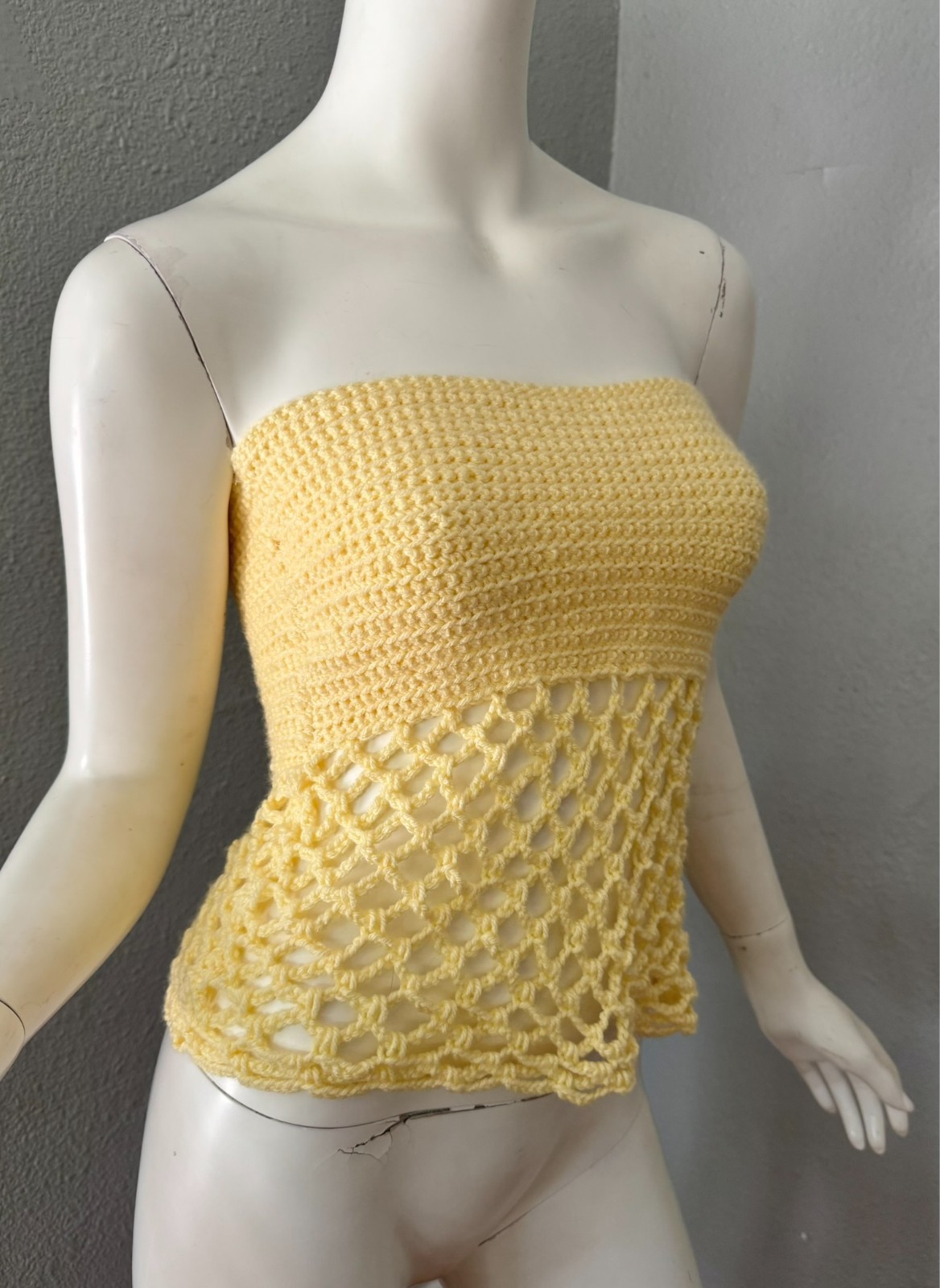 Vintage 70s Yellow Strapless HAND KNIT Hippie Tube Top Blouse XS/S