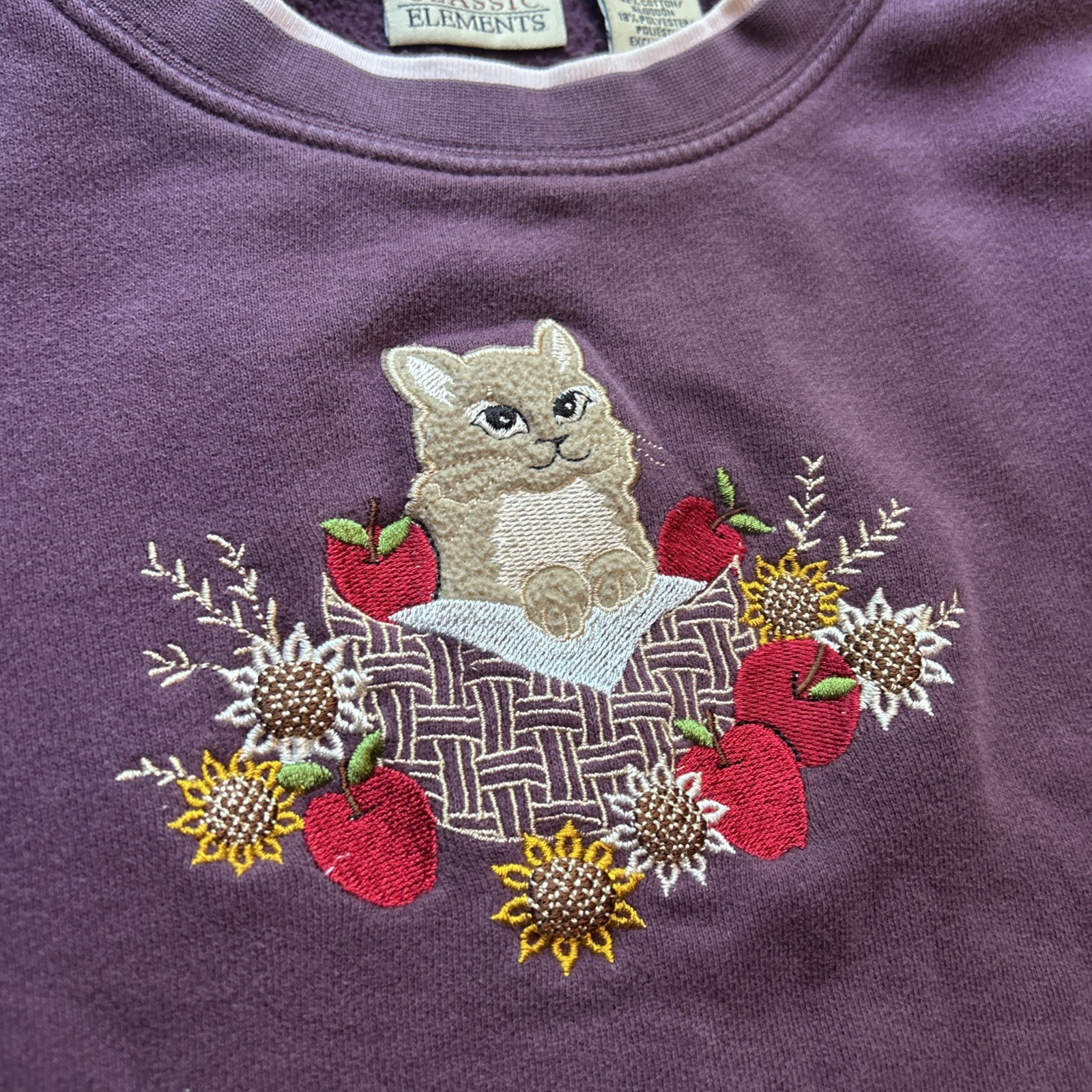 VTG Classic Elements Cat Embroidered Women L Apple Pullover Purple Sweatshirt