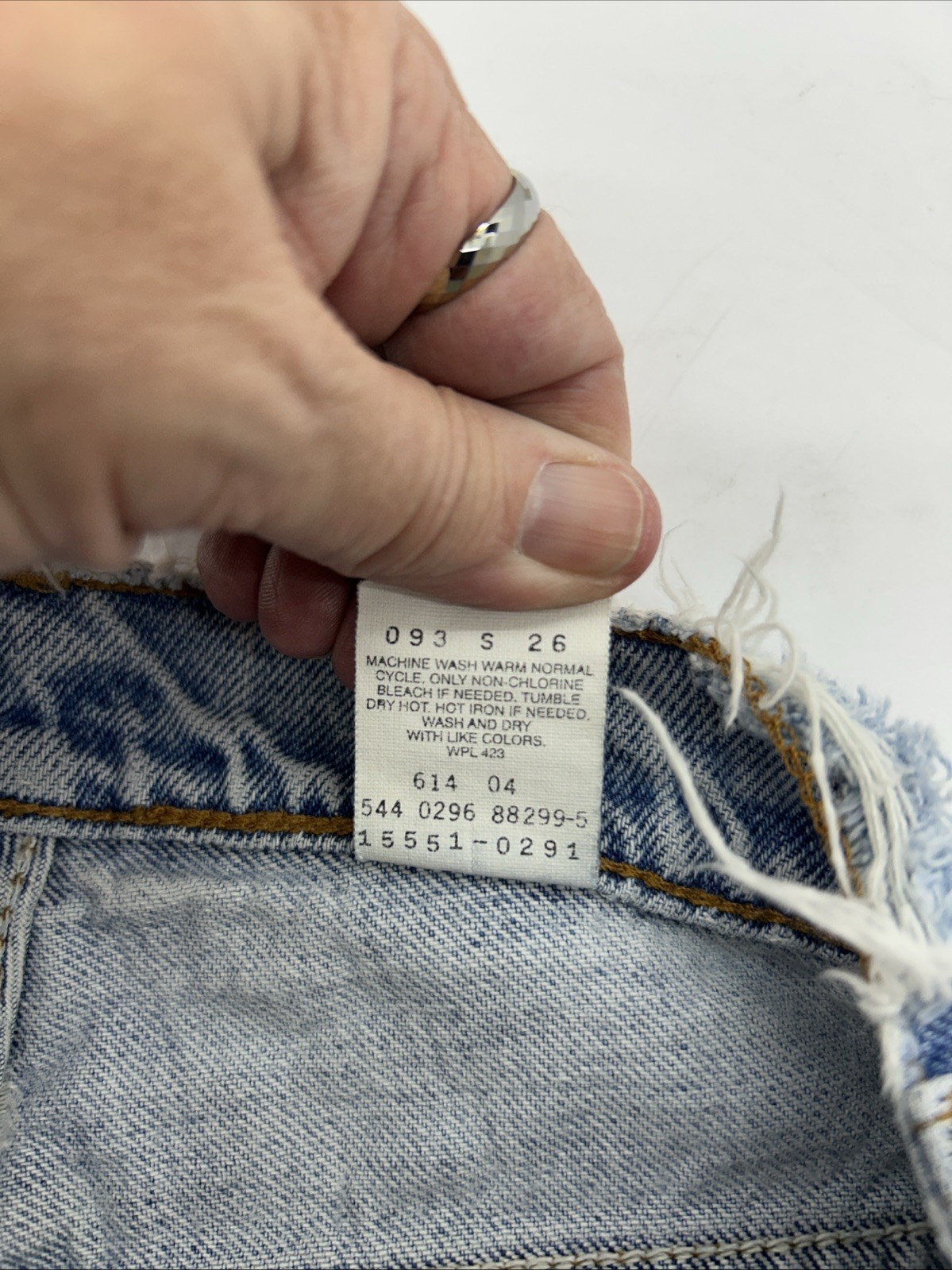 Vintage 90’s Levi’s 551 Relaxed Fit Jeans High Waist Mom Women’s Sz 8 Med