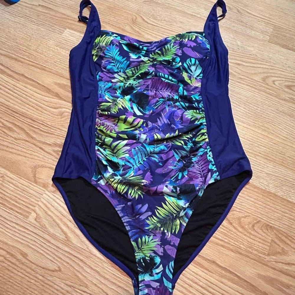 Your Best Look Womens Plus 20W Tropical Palm Ruched One Piece Swimsuit Purple