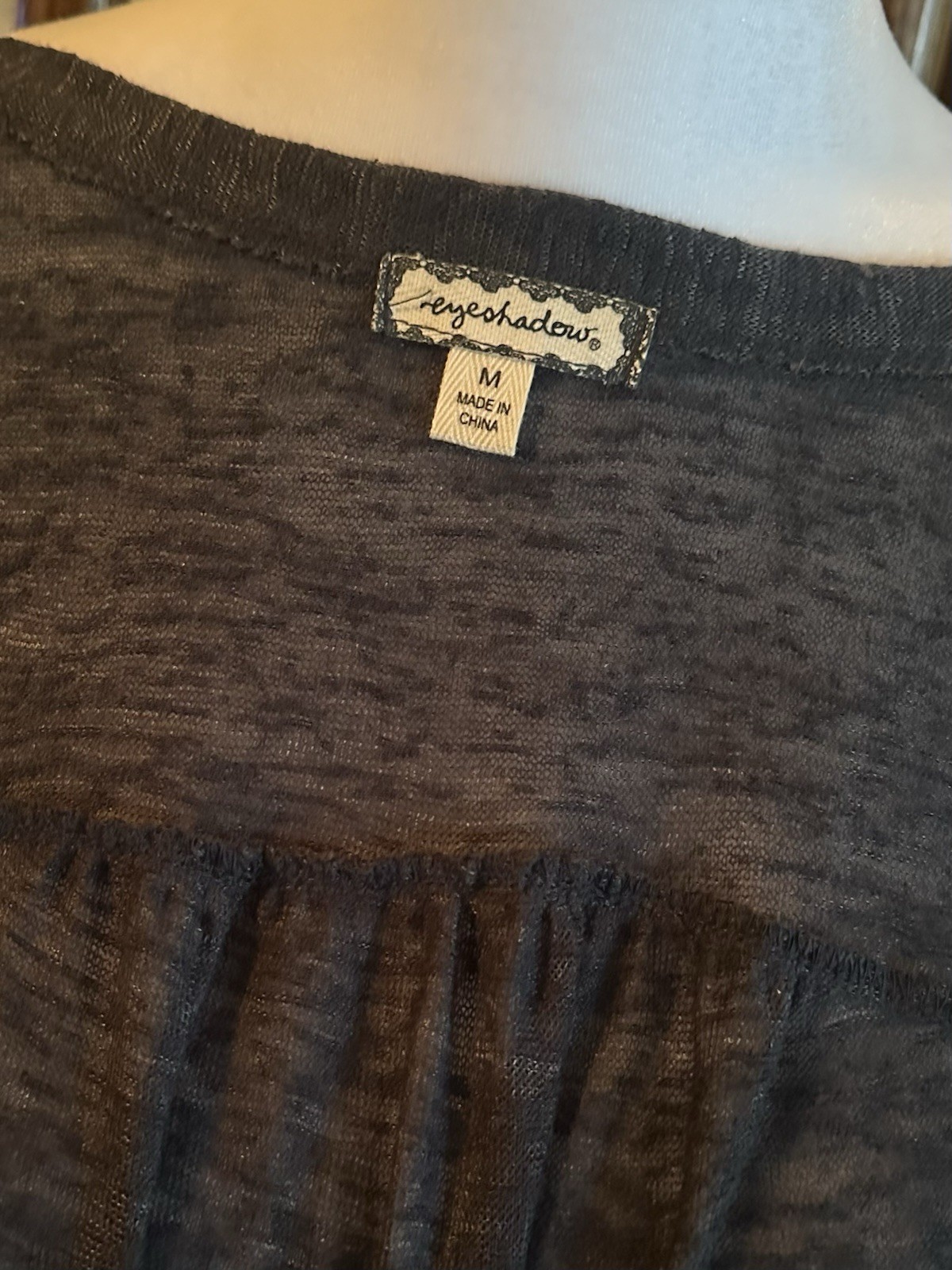 Vintage Eyeshadow Kimono; Dark Gray W/Lace & Fringe Sleeves & Hem; Size Medium