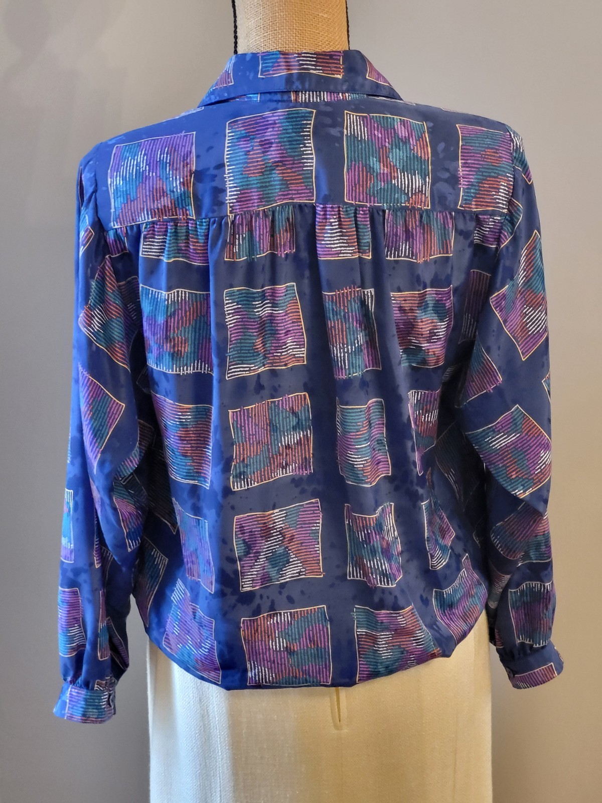 Da Rue Of California Vintage Blue Polyester Geometric Design Blouse Large