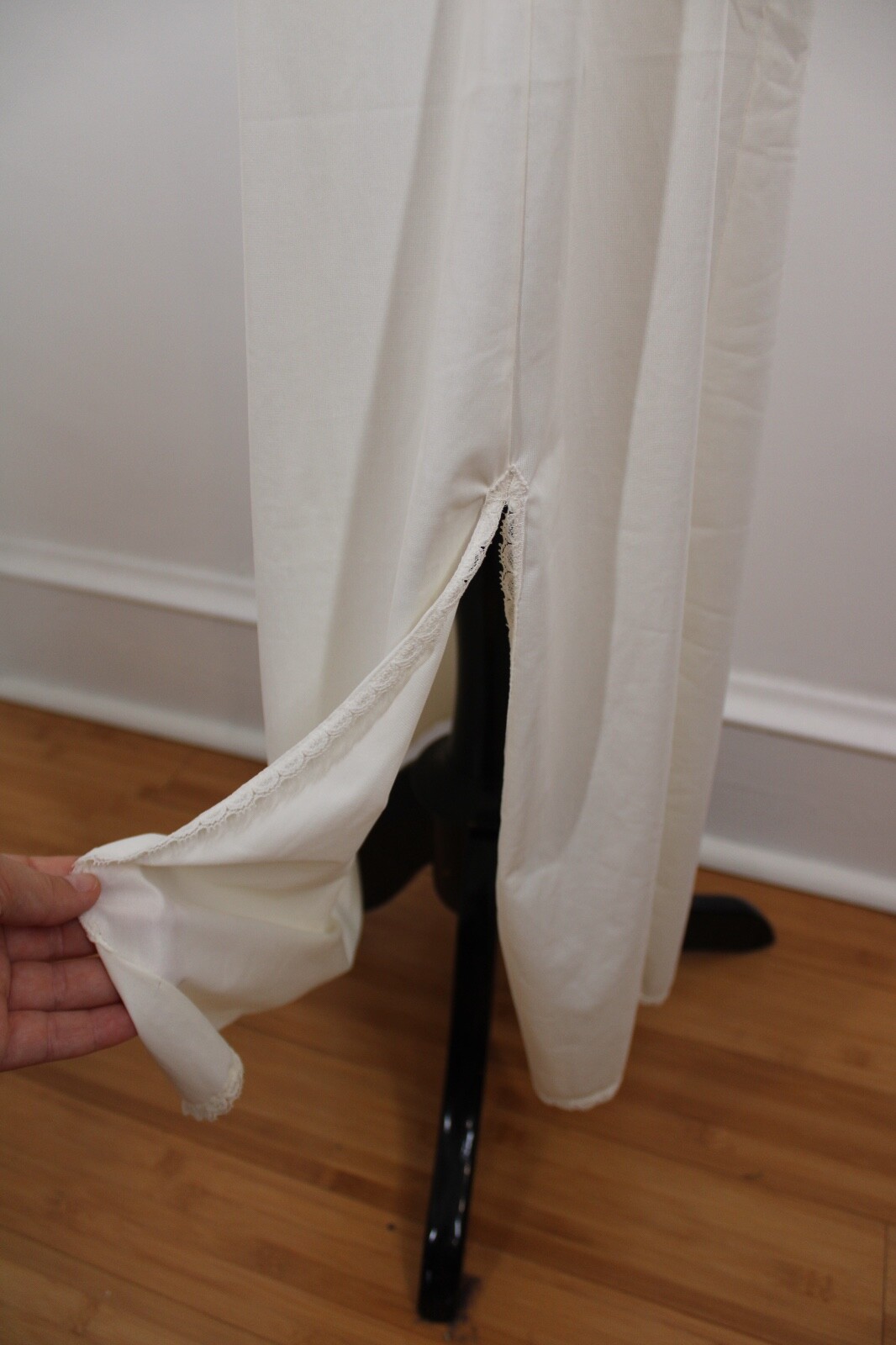 Vtg JC Penney MG 34/12 LL Ivory Antron Nylon Long Full Slip Dress Side Slit