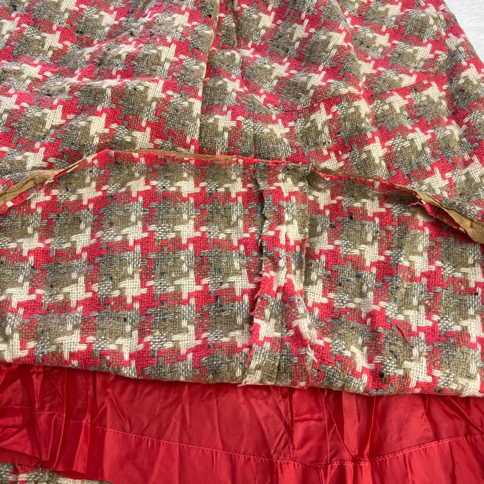 VTG McMullen MCM Skirt Tag Size 10 Multi Colored Weaved Fabric Buttons Pocket