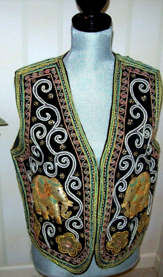 LADIES BLACK SUEDE VEST WITH INTRICATE BEADING AND SEQUINS SIZE MEDIUM