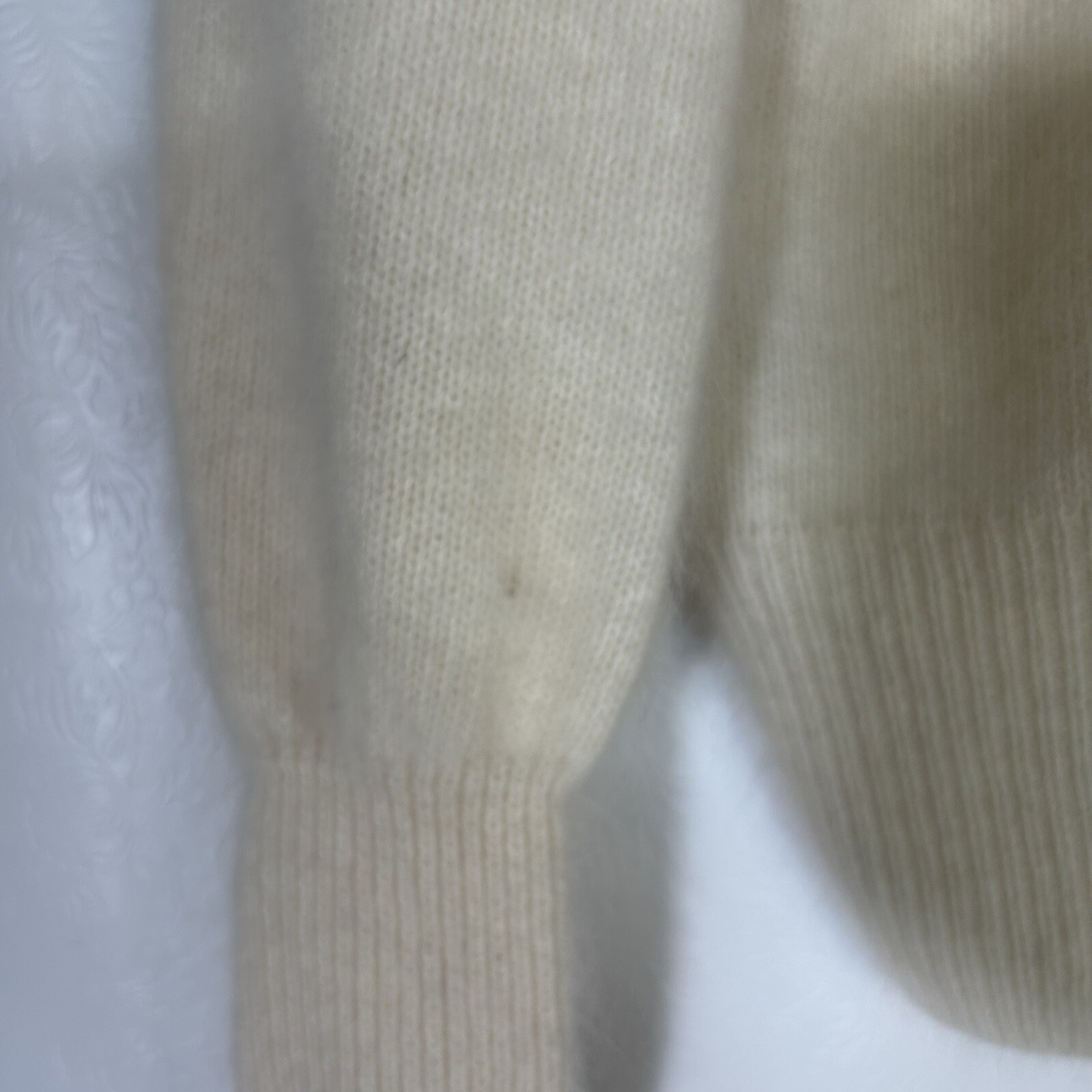 Vintage 80s Side Effects Beaded Ivory Wool Angora Rabbit Hair Sweater Sz M