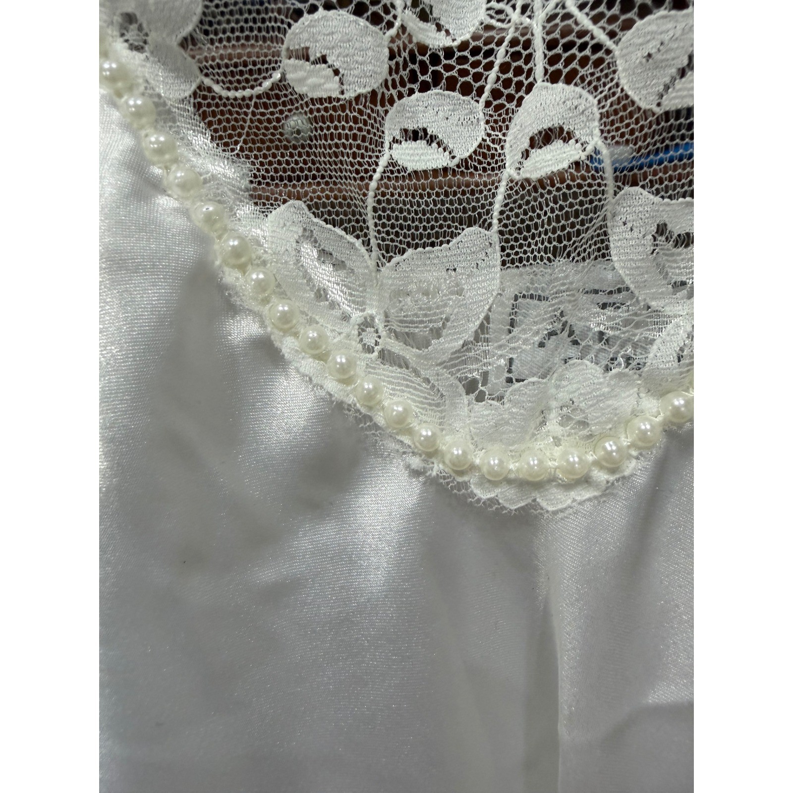 Vintage Appel Sleepwear White Satin Lace Pearl Nightgown Maxi Chemise Medium