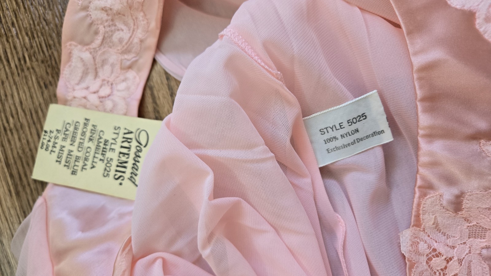 Vtg Gossard Artemis Coral Pink Chiffon Nylon Nightgown Size Small NWT NEW
