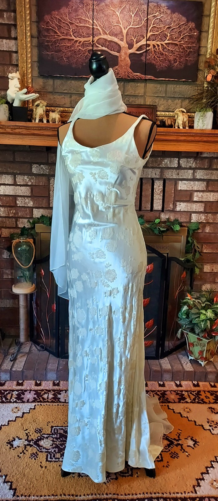Vintage Zum Zum By Niki Livas Ivory & Floral Velvet Embellished Maxi Dress