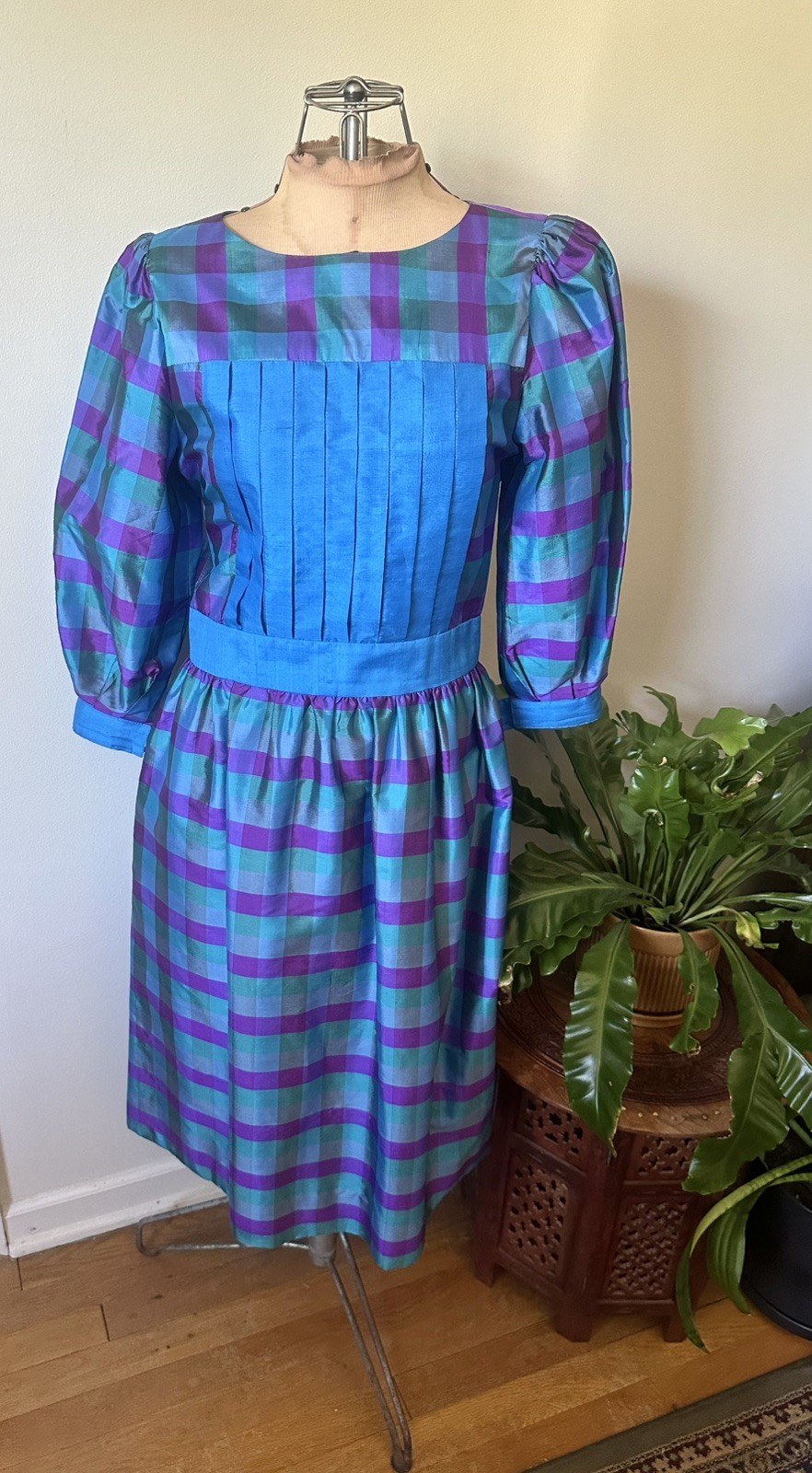 Vintage 60’s Gingham Thai Silk Dress