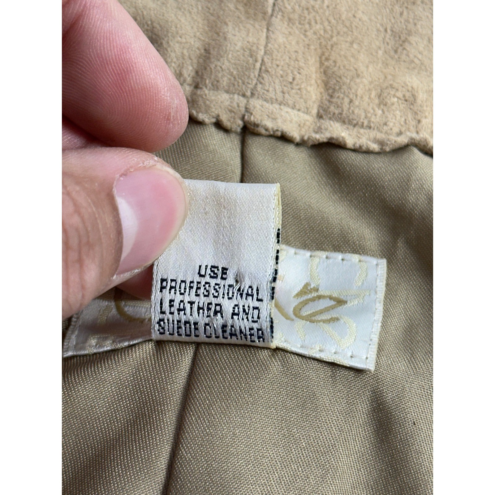 Cache Vintage Tan 100% Goat Suede Studded Rhinestone Straight Leg Pants Size 2